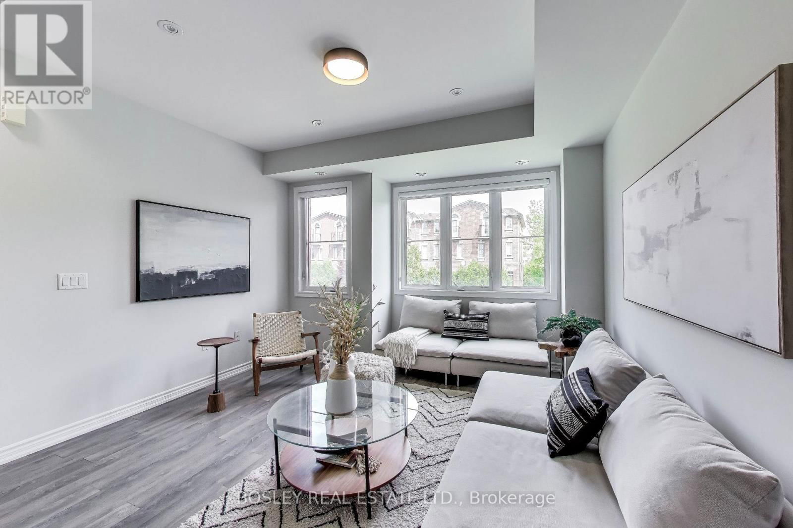237 - 390 HOPEWELL AVENUE Image 4