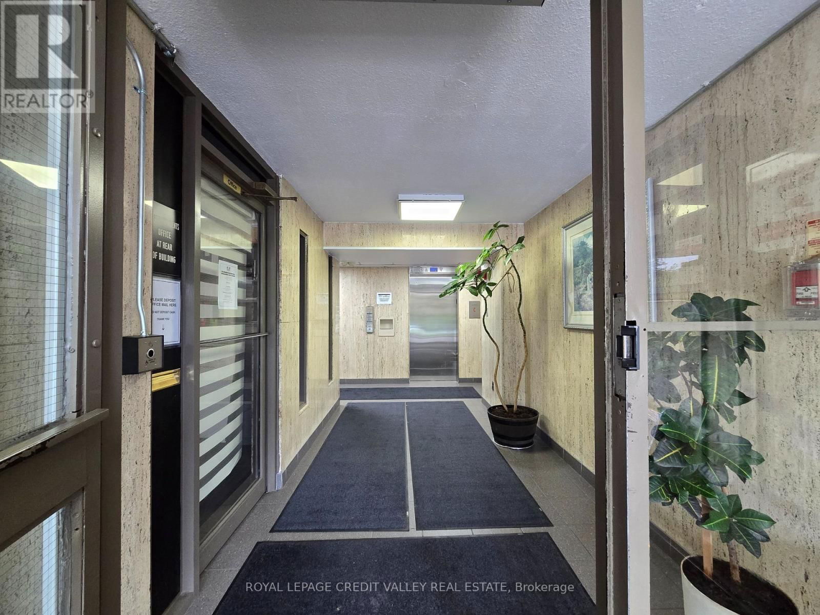 1705 - 235 GRANDRAVINE DRIVE Image 14