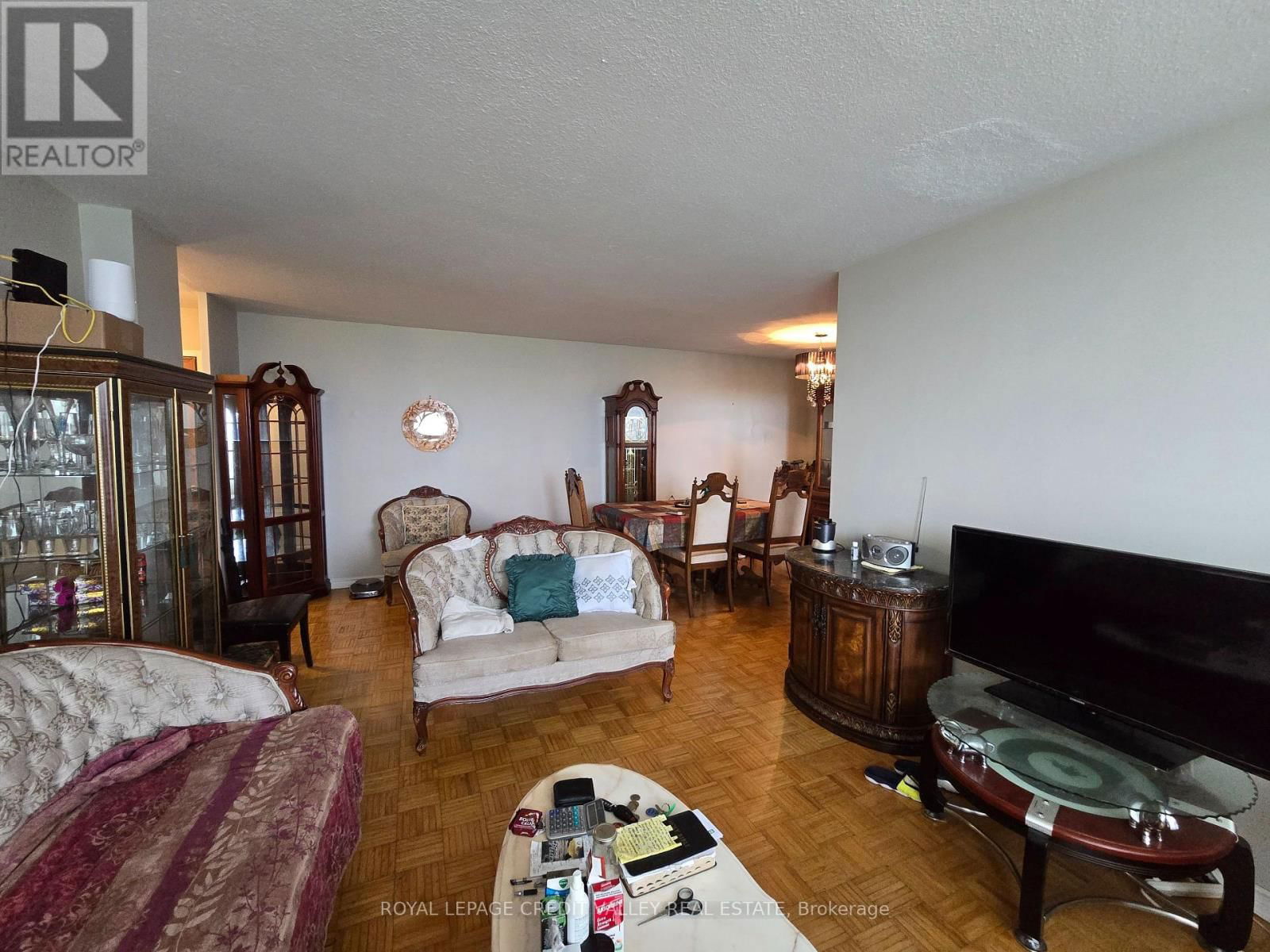 1705 - 235 GRANDRAVINE DRIVE Image 4
