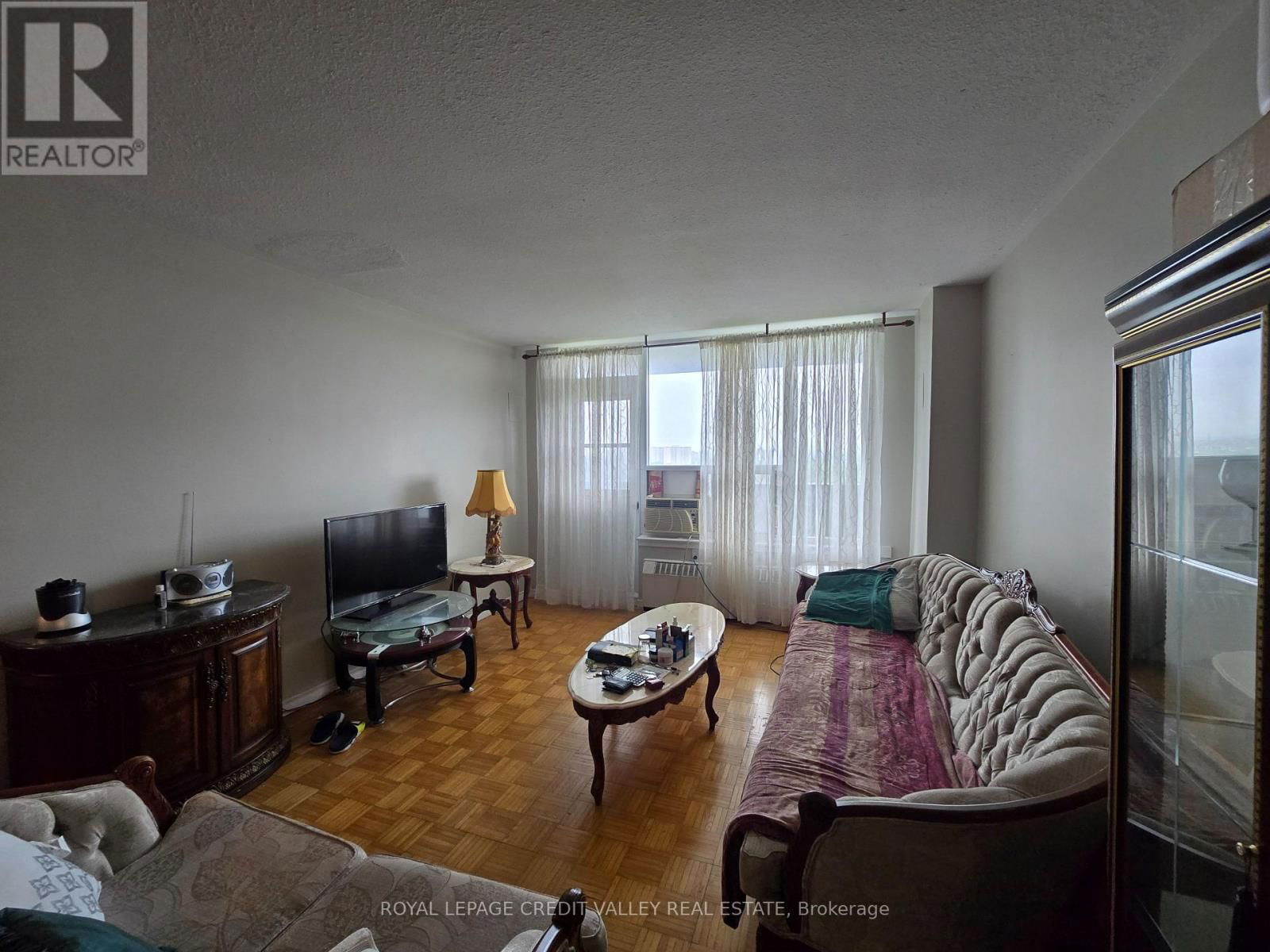1705 - 235 GRANDRAVINE DRIVE Image 5
