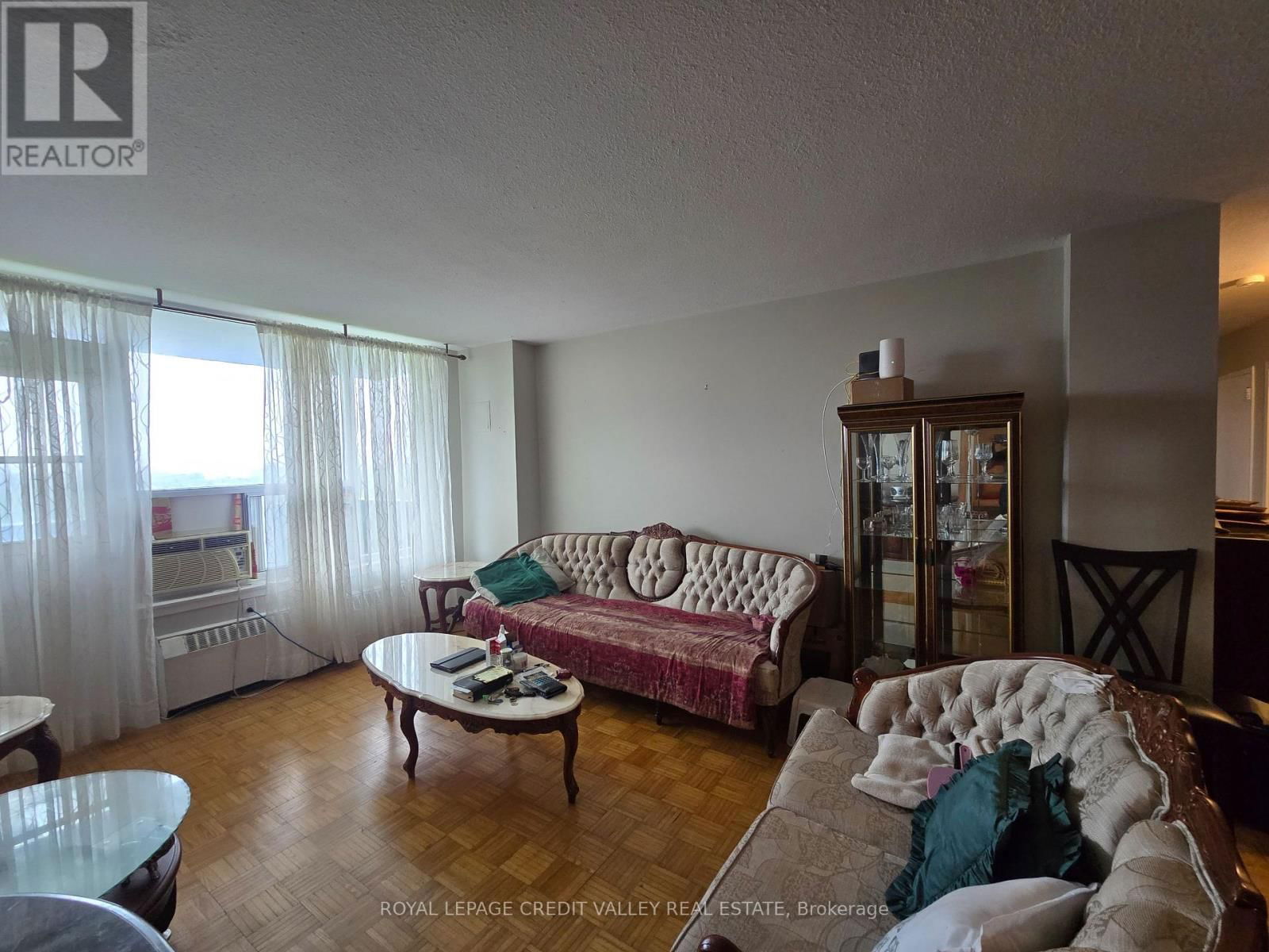 1705 - 235 GRANDRAVINE DRIVE Image 6