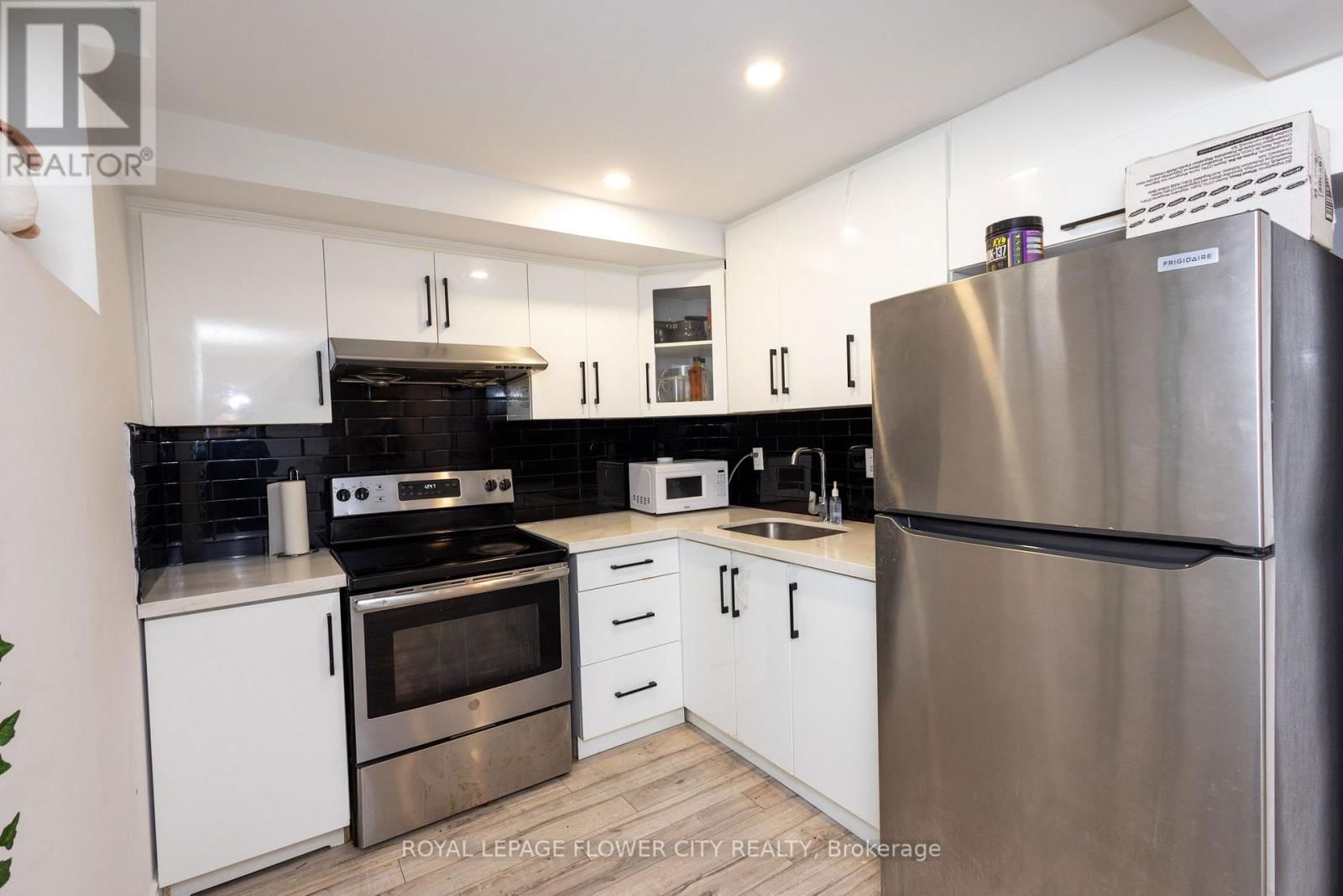 19 PRIMO ROAD Image 43