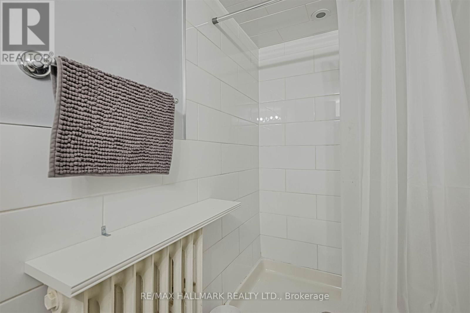 479 RIDELLE AVENUE Image 22