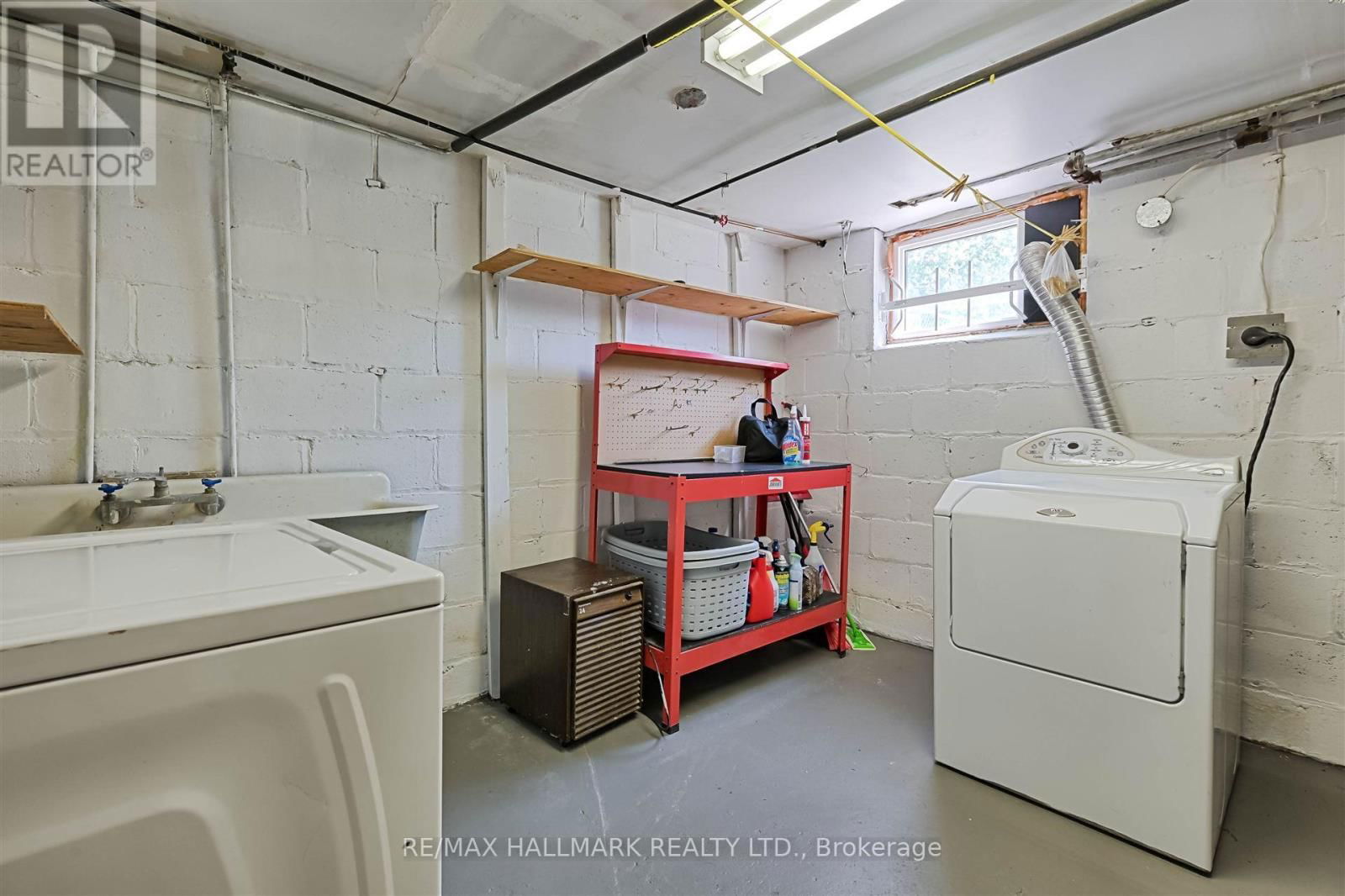 479 RIDELLE AVENUE Image 23