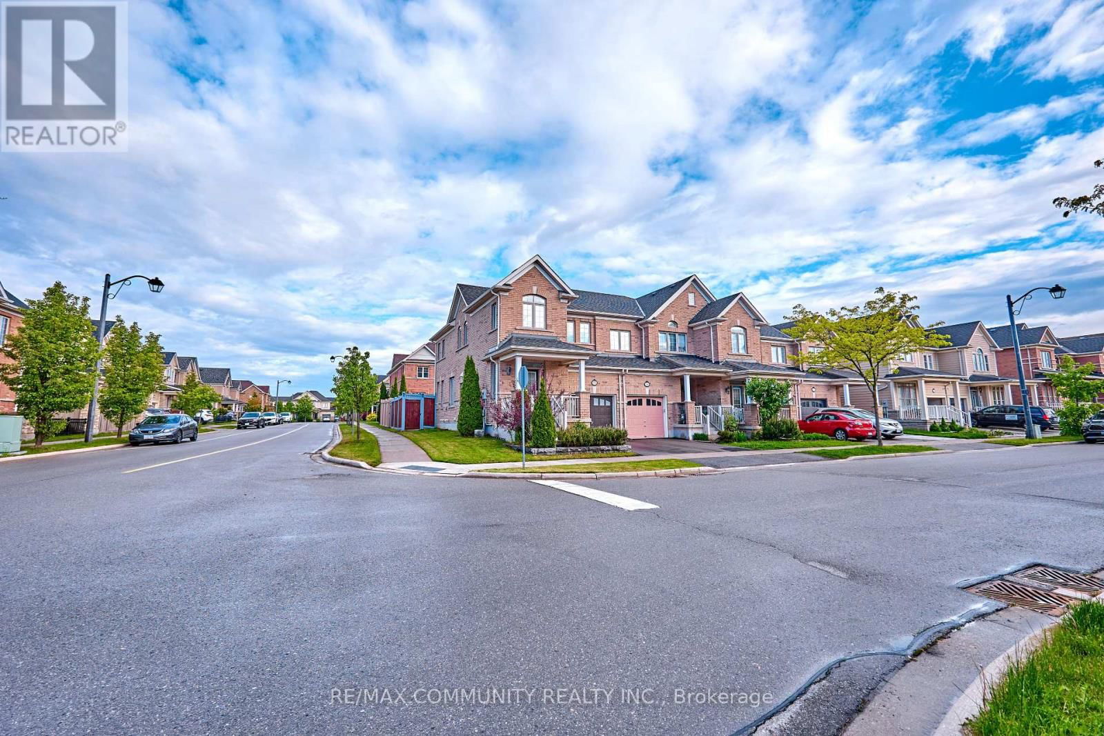 96 KENDALL DRIVE Image 1