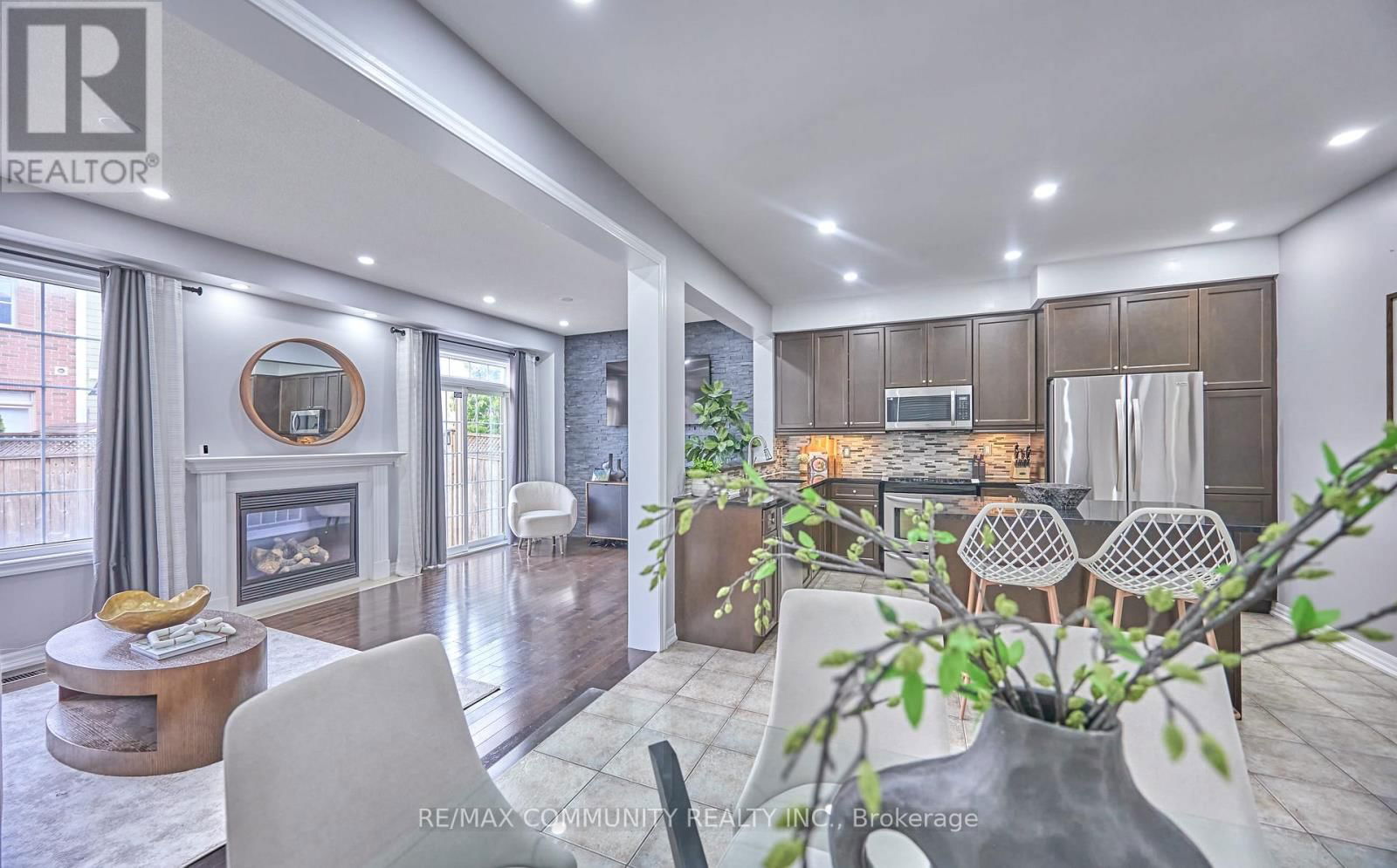 96 KENDALL DRIVE Image 15