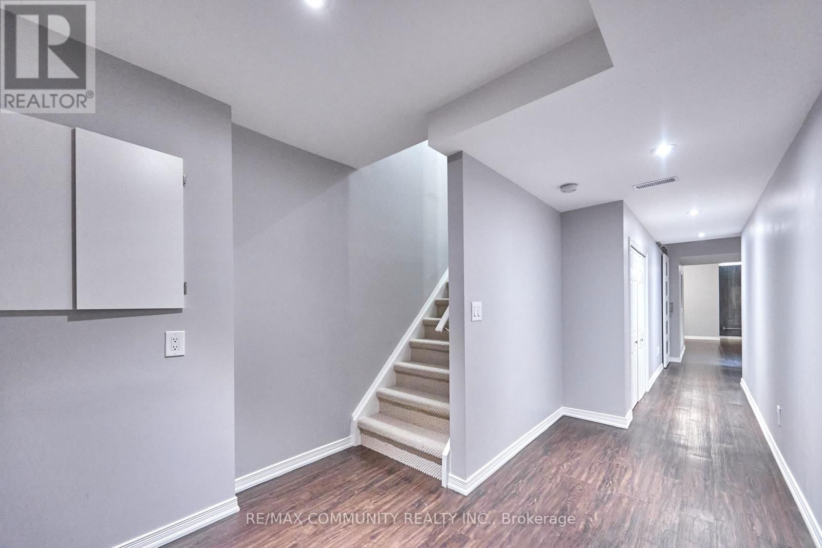 96 KENDALL DRIVE Image 27