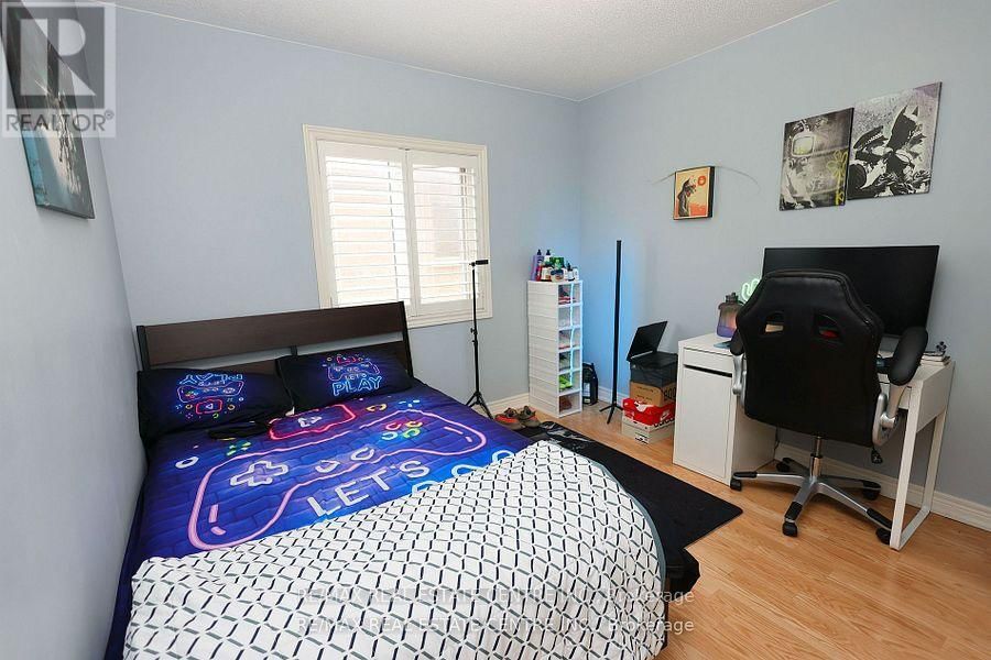 120 BELLCHASE TRAIL Image 28