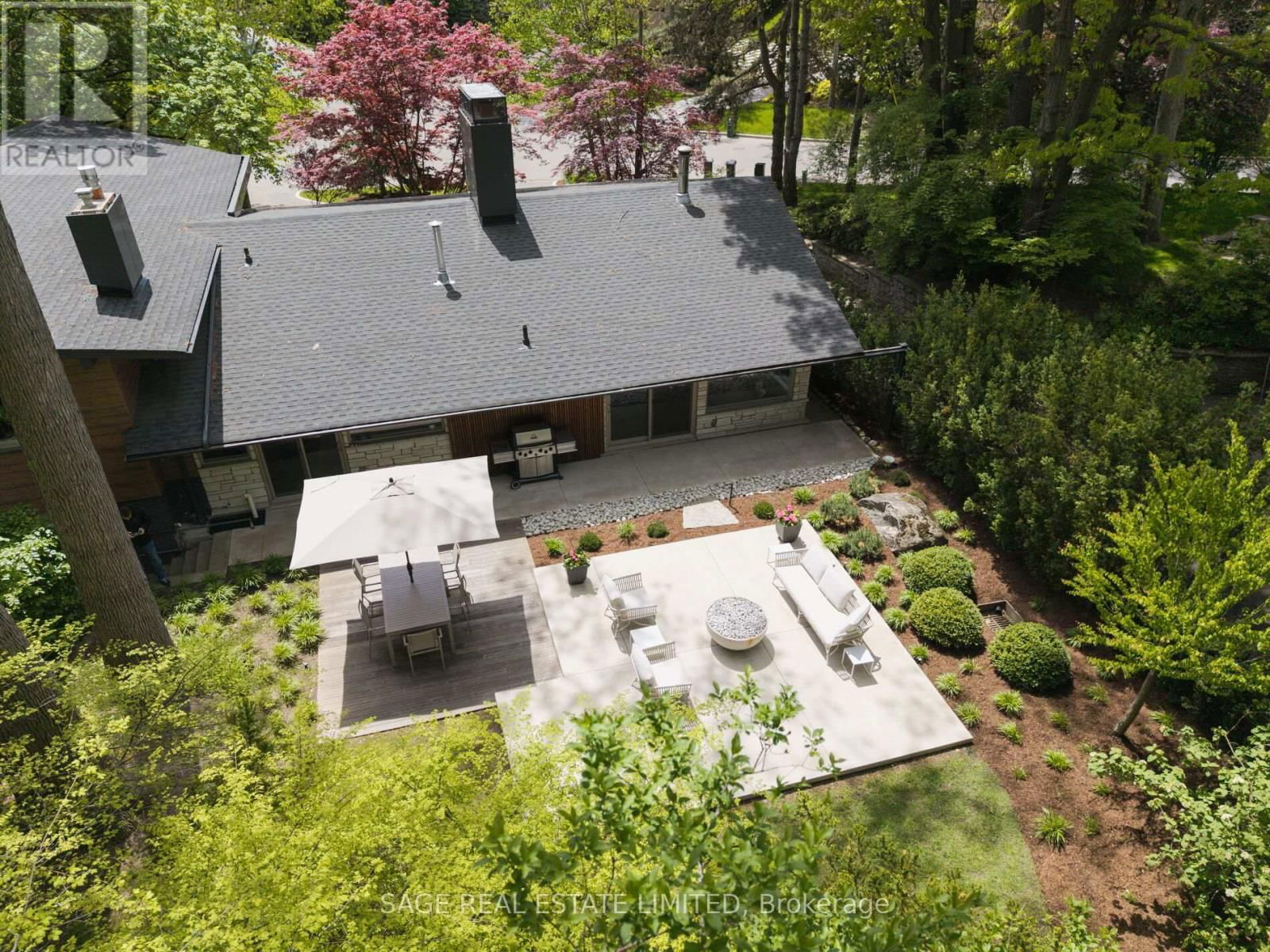 16 RIPPLEWOOD ROAD Image 23