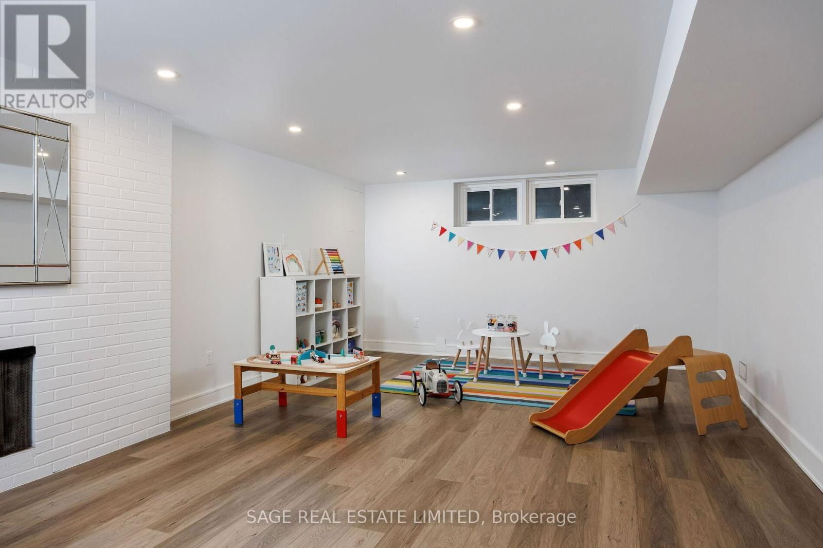 16 RIPPLEWOOD ROAD Image 49