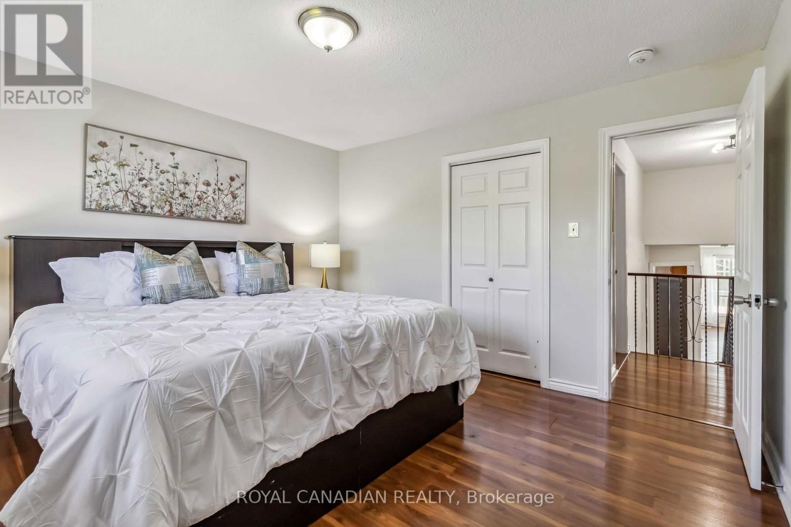 37 JELLICOE CRESCENT Image 12