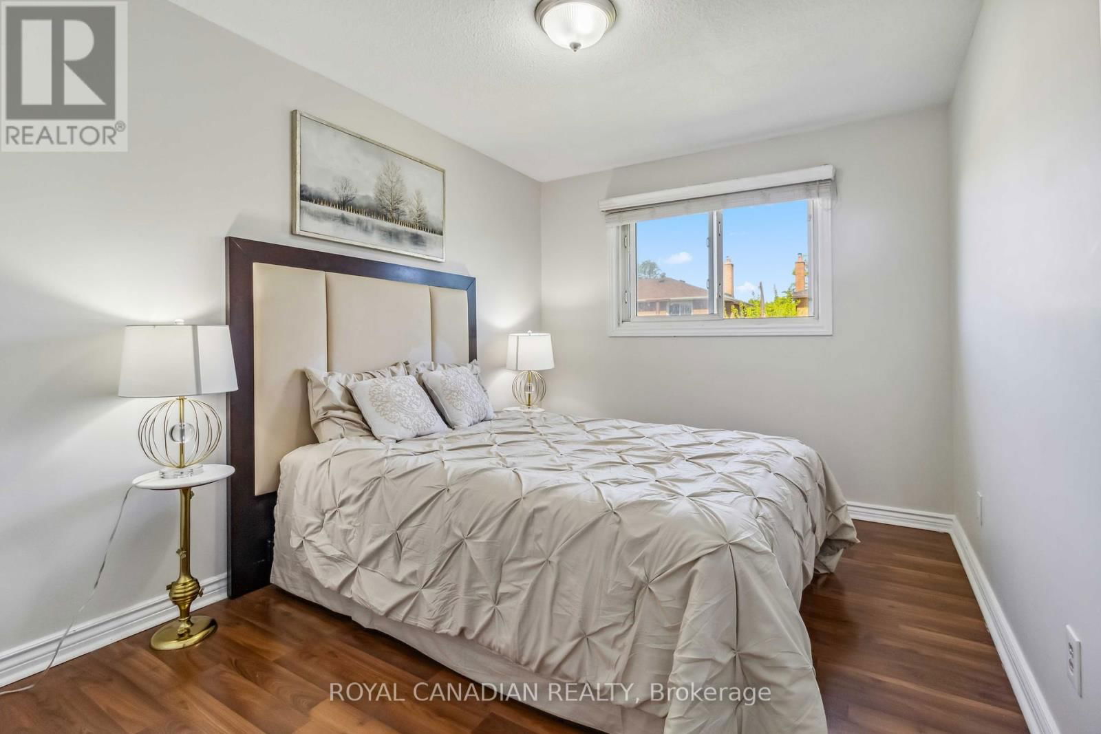 37 JELLICOE CRESCENT Image 13