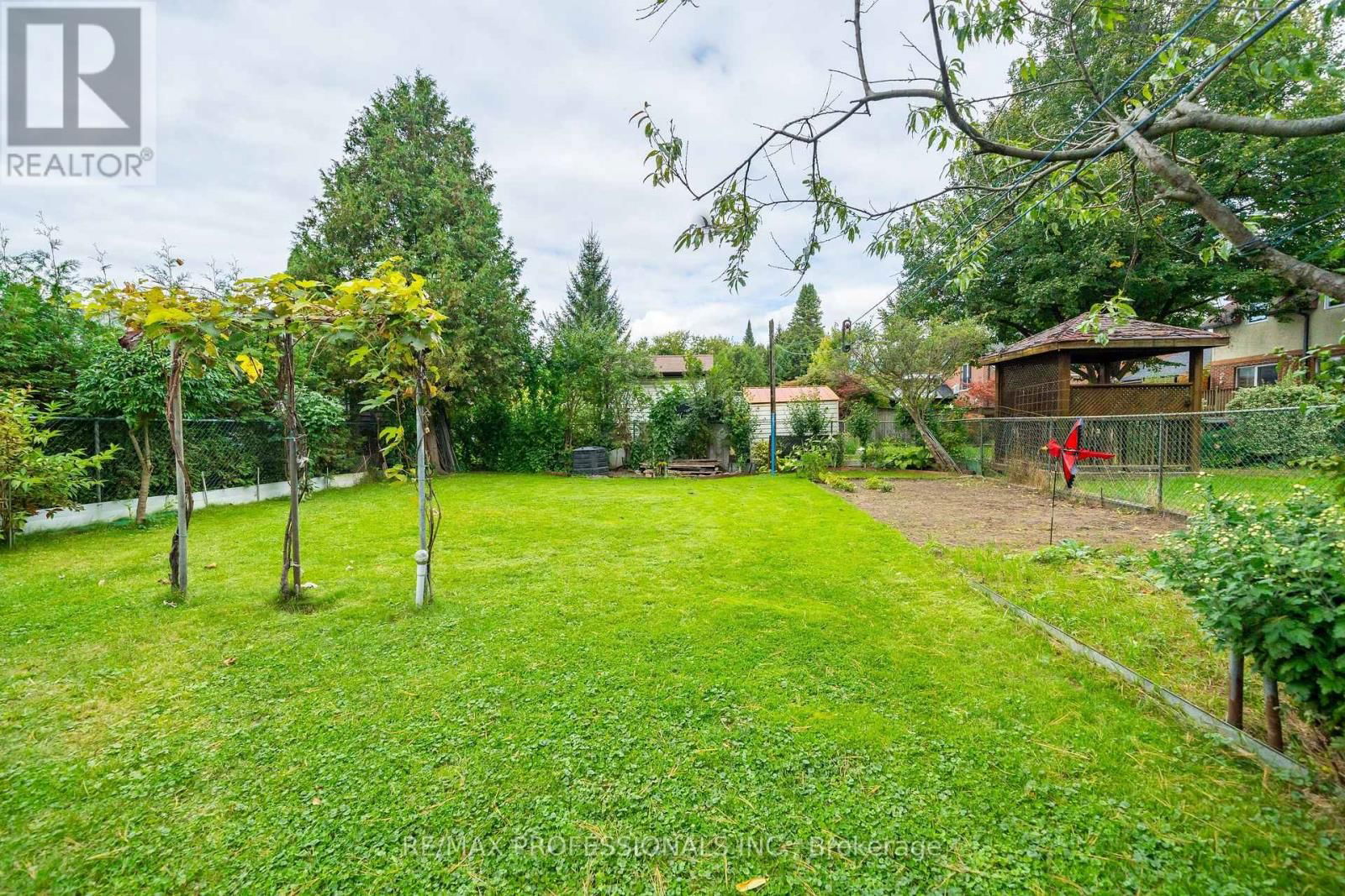 312 DALESFORD ROAD Image 18