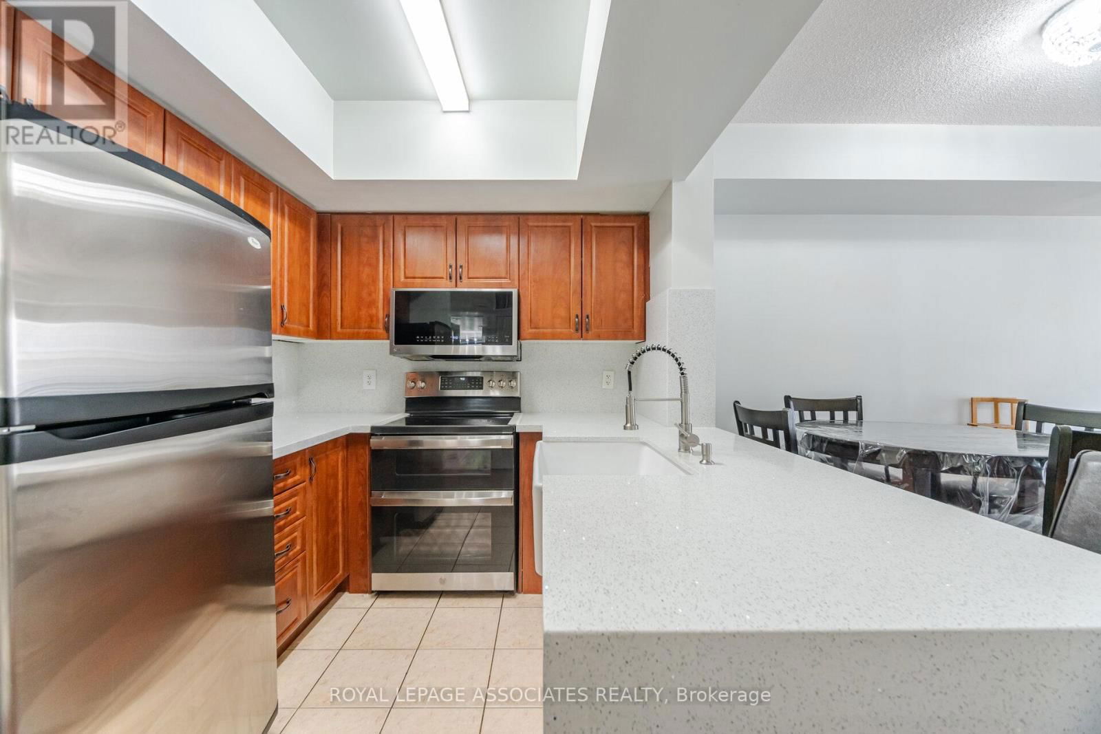 2042 - 3043 FINCH AVENUE WEST Image 12