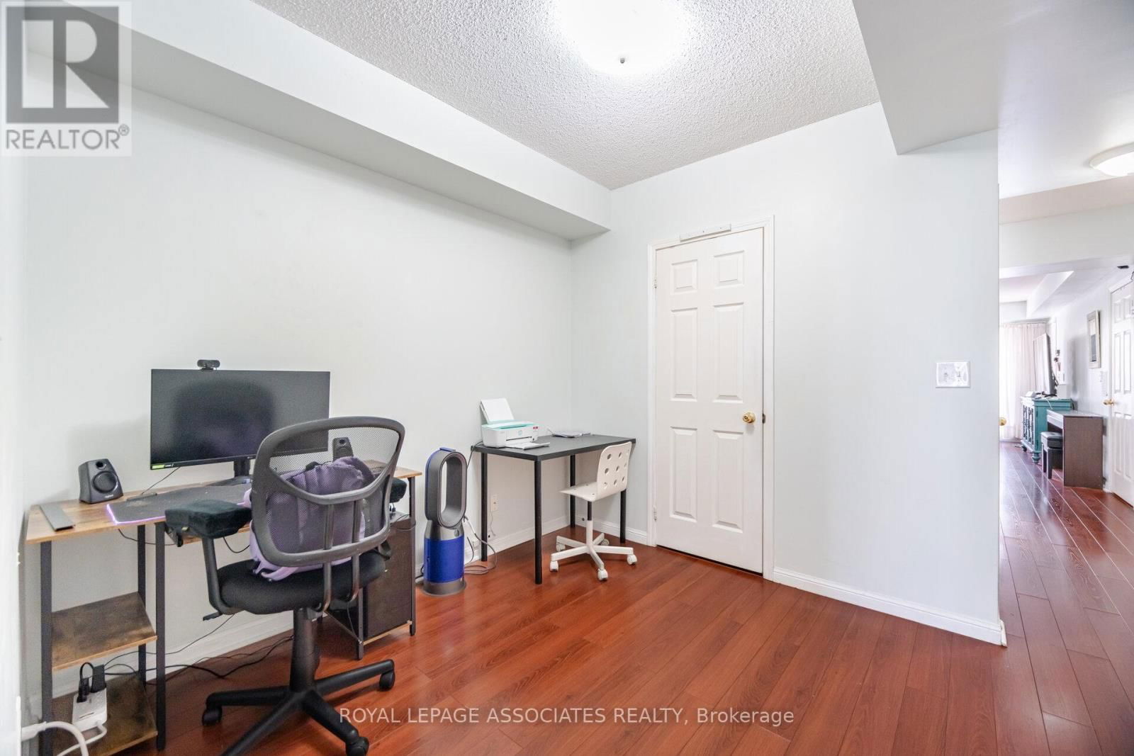 2042 - 3043 FINCH AVENUE WEST Image 15