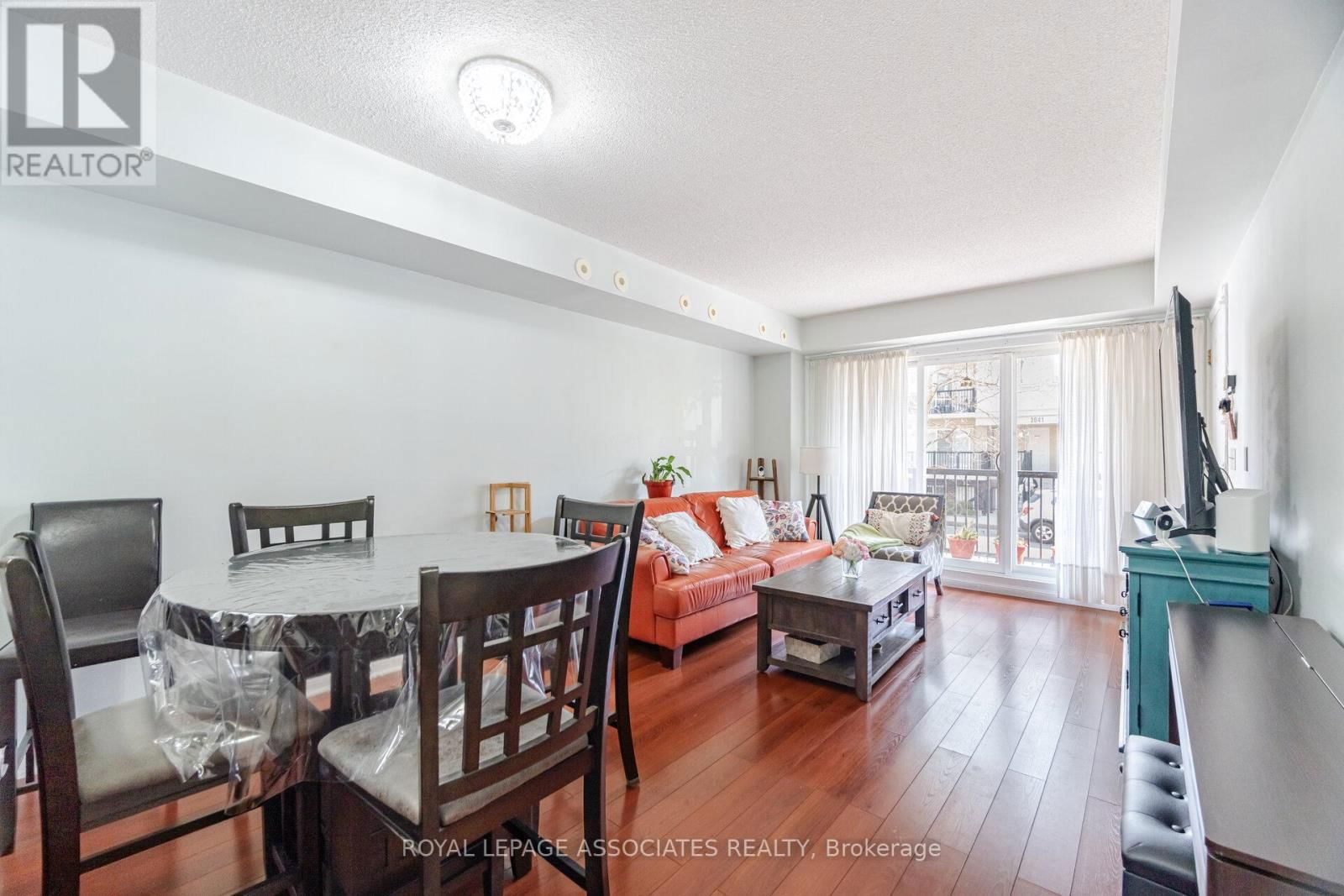 2042 - 3043 FINCH AVENUE WEST Image 7