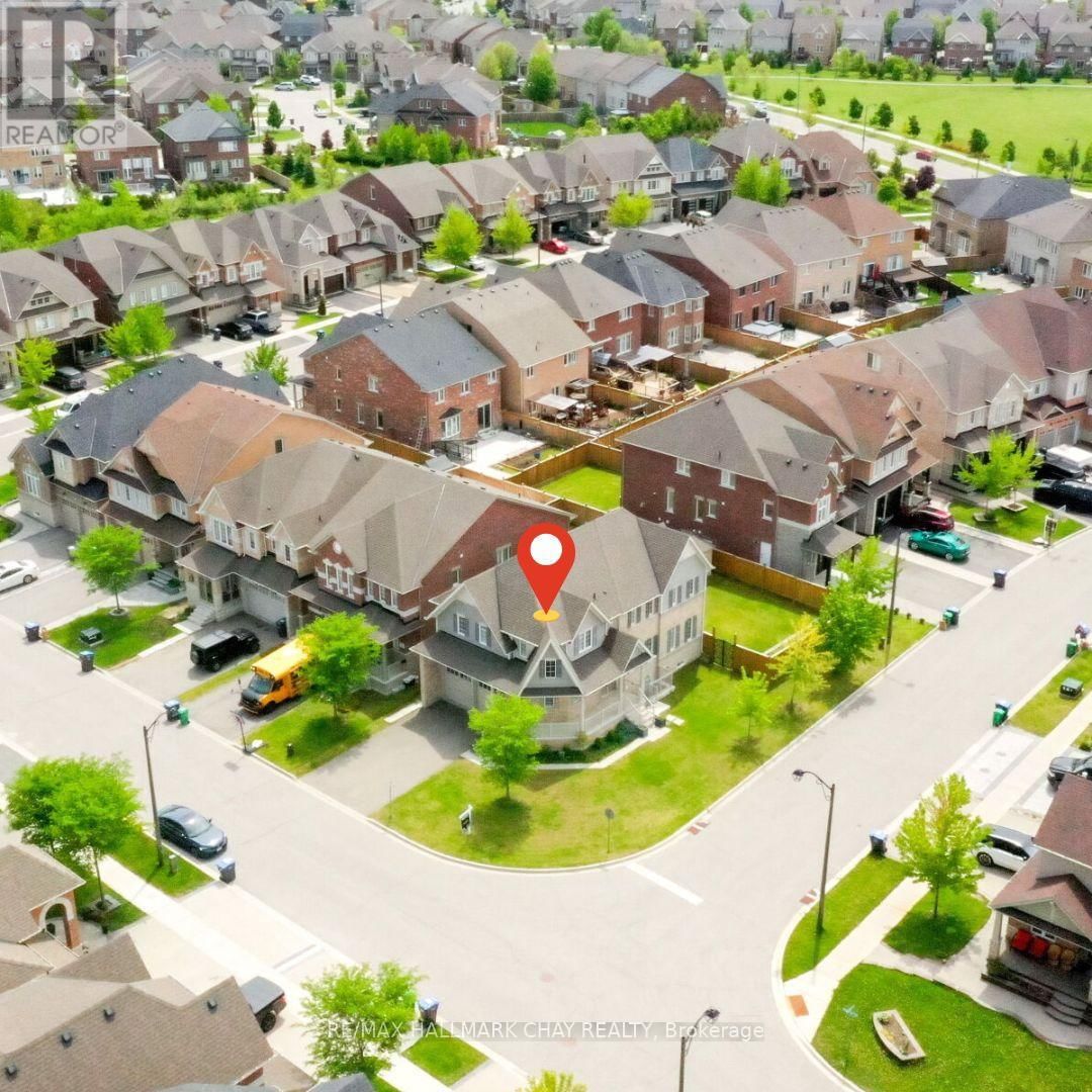 40 HAMILTON COURT Image 1