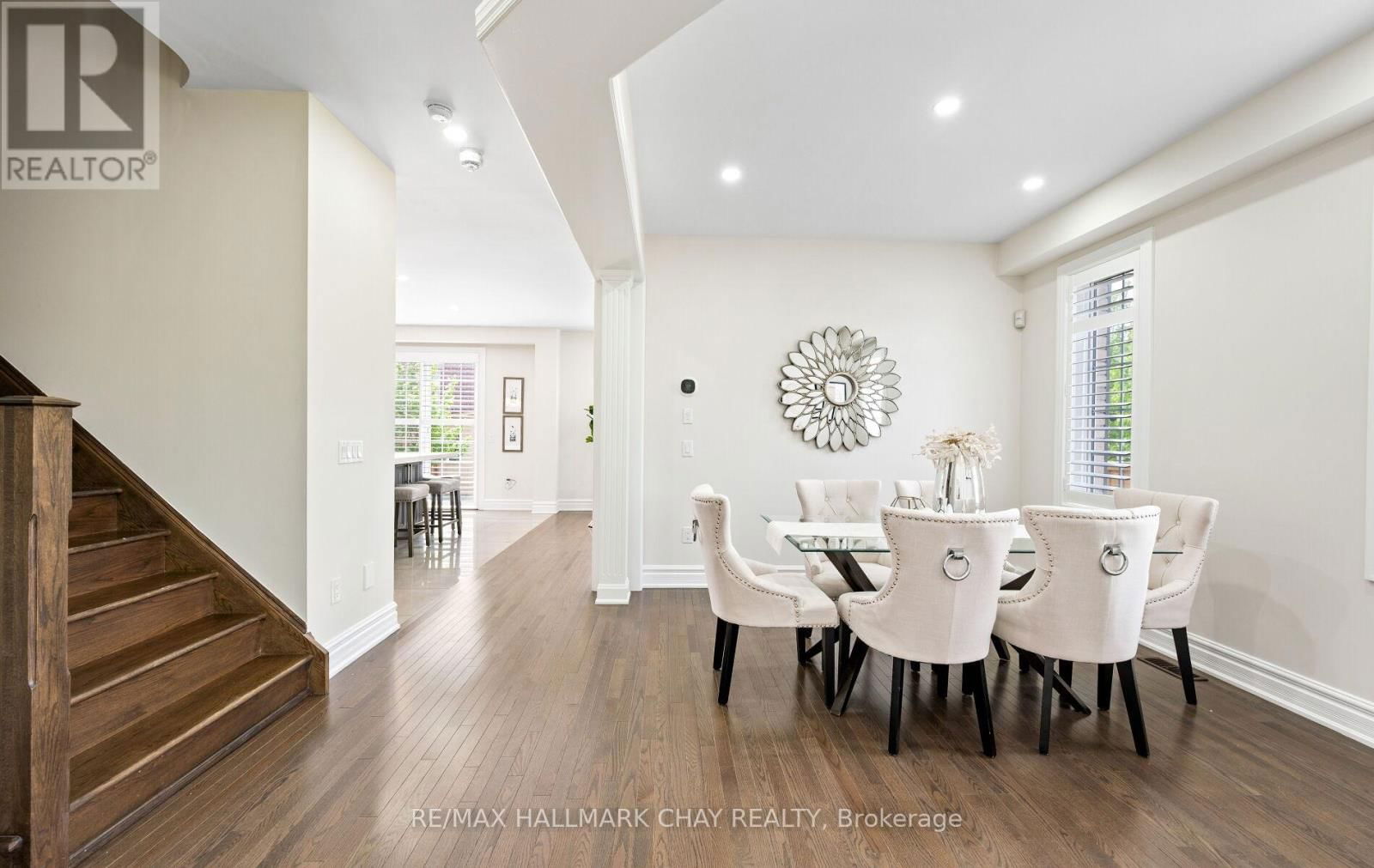 40 HAMILTON COURT Image 10