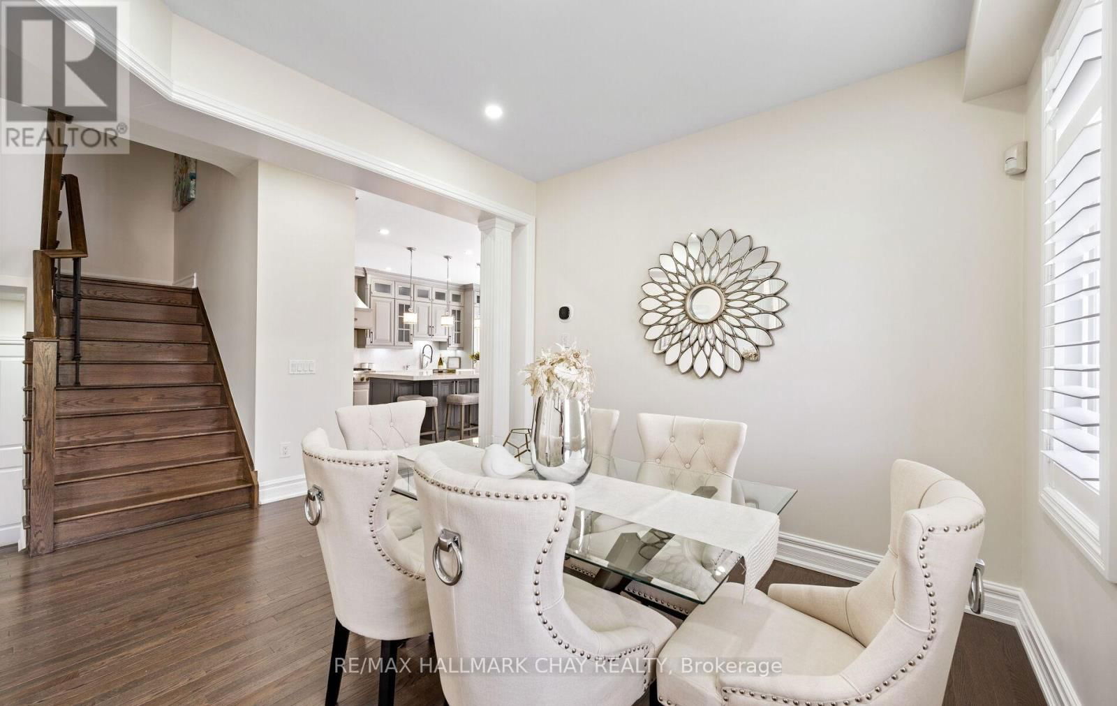 40 HAMILTON COURT Image 14