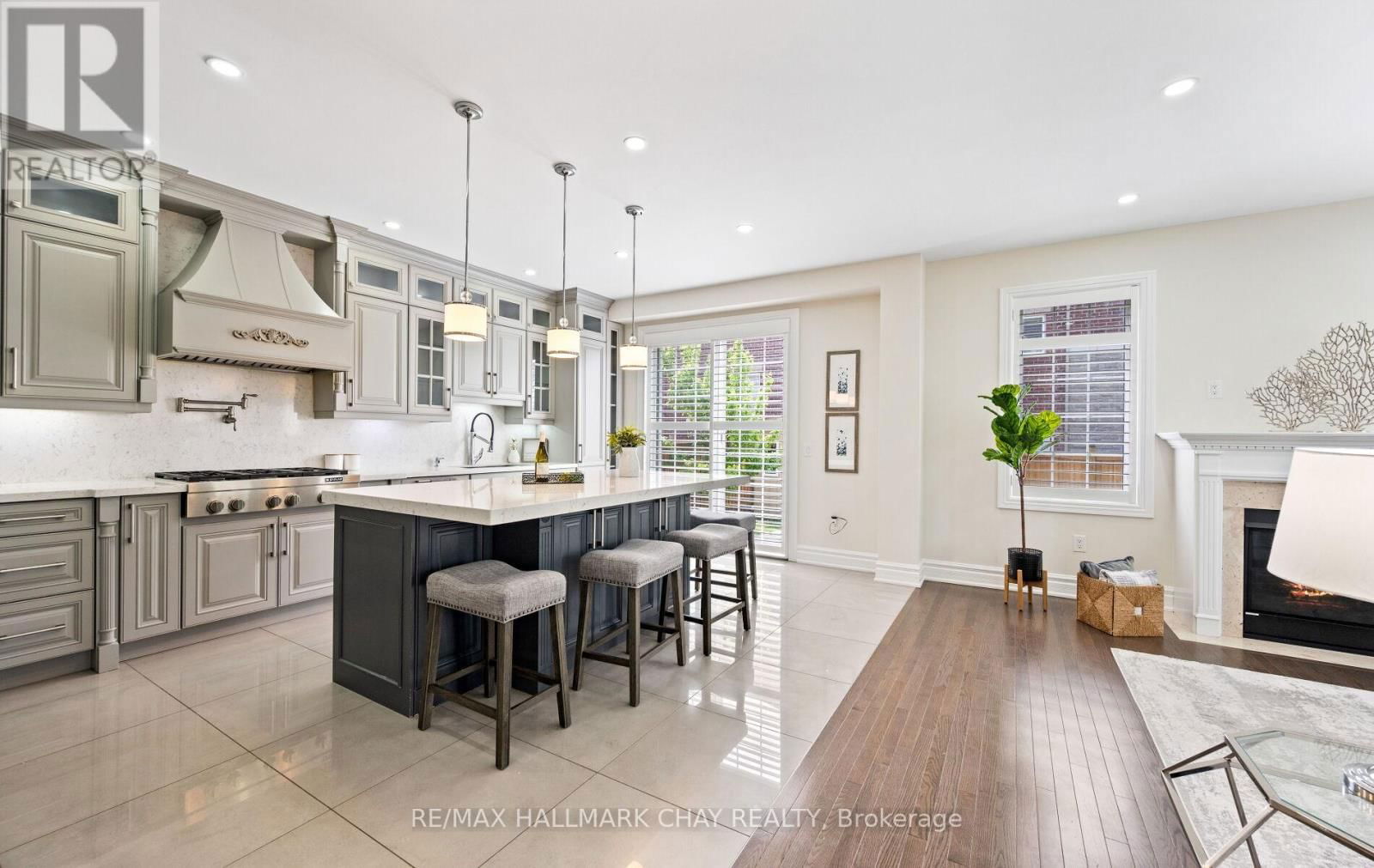 40 HAMILTON COURT Image 15