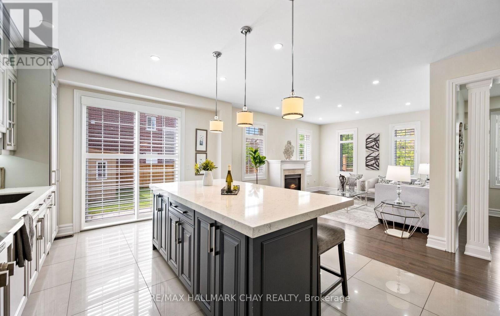 40 HAMILTON COURT Image 25