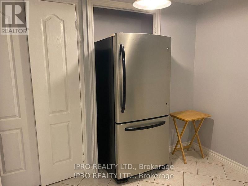 51 BERRYDOWN DRIVE Image 11