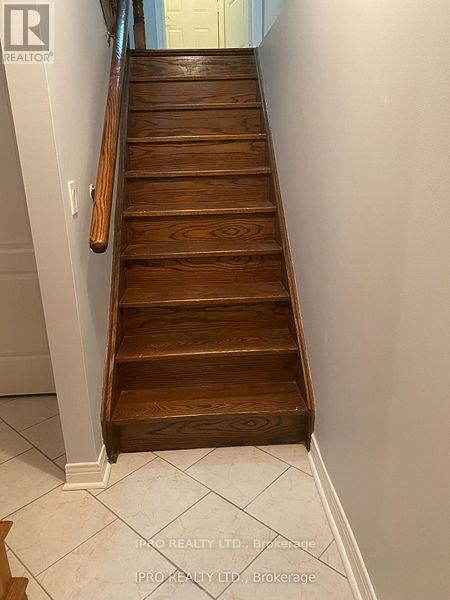 51 BERRYDOWN DRIVE Image 3