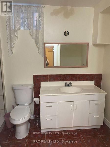 51 BERRYDOWN DRIVE Image 8