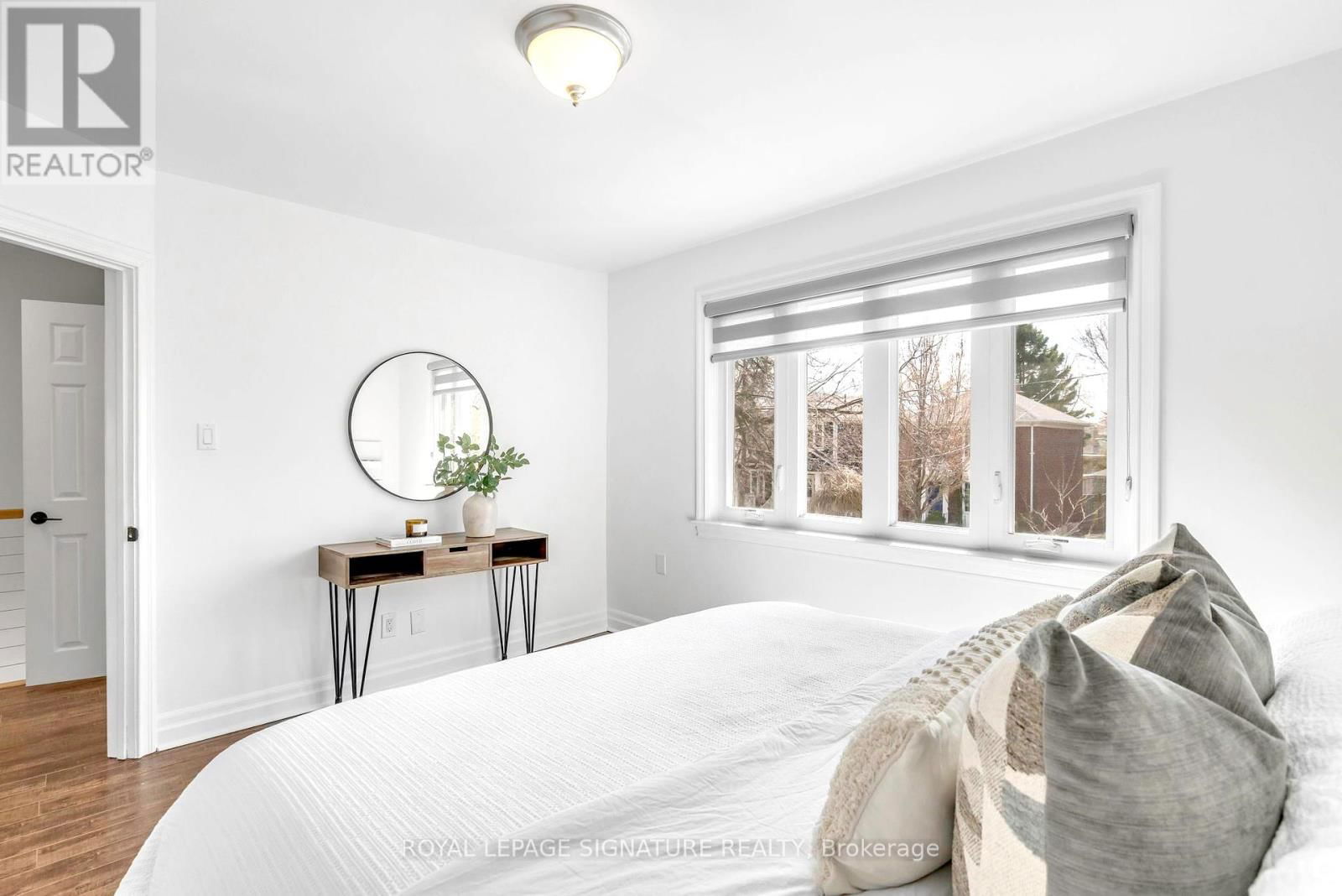 33 NINETEENTH STREET Image 10