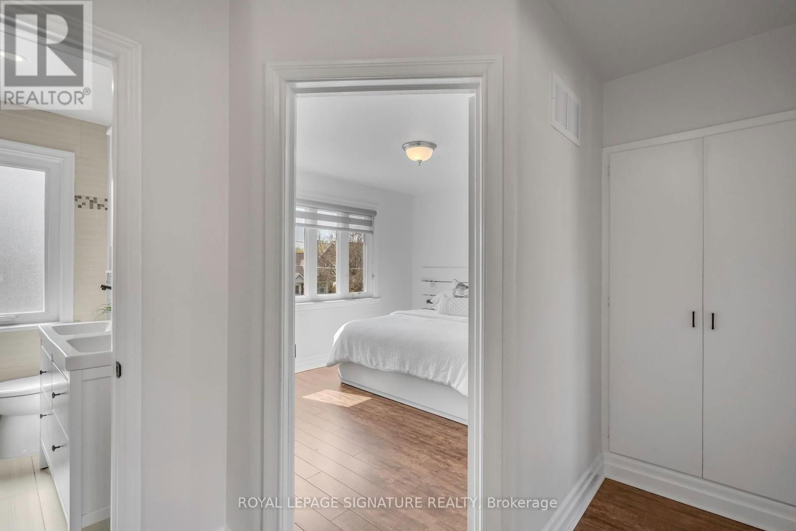 33 NINETEENTH STREET Image 11