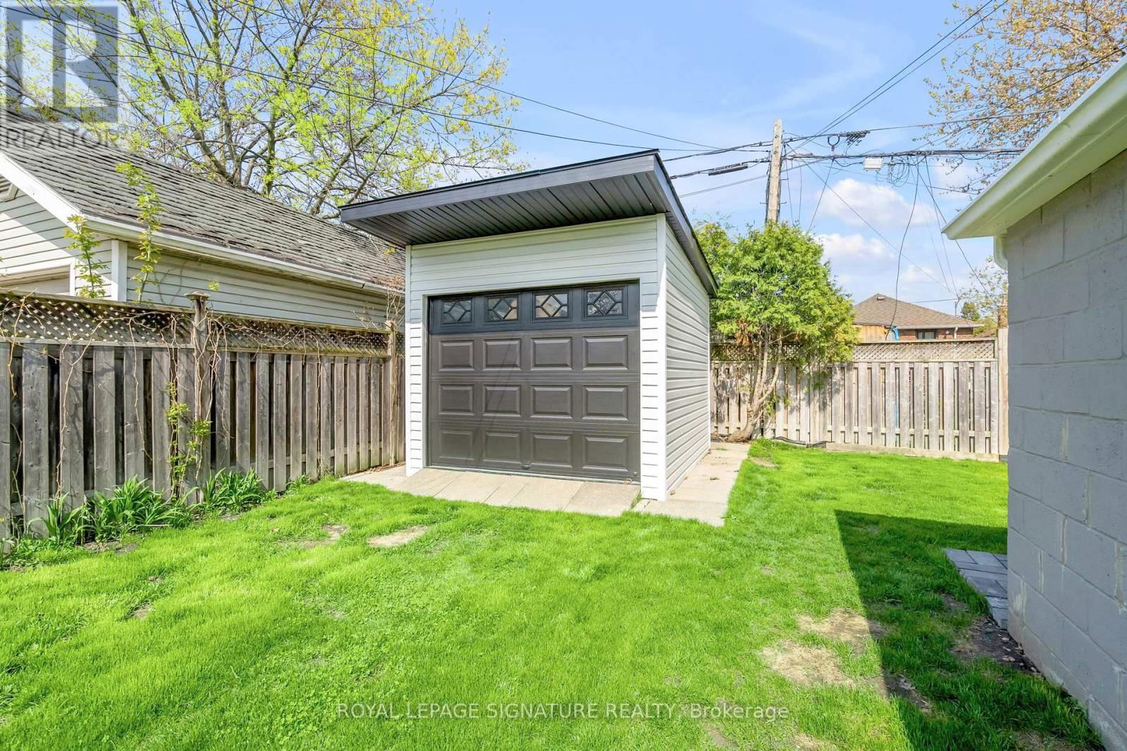 33 NINETEENTH STREET Image 26