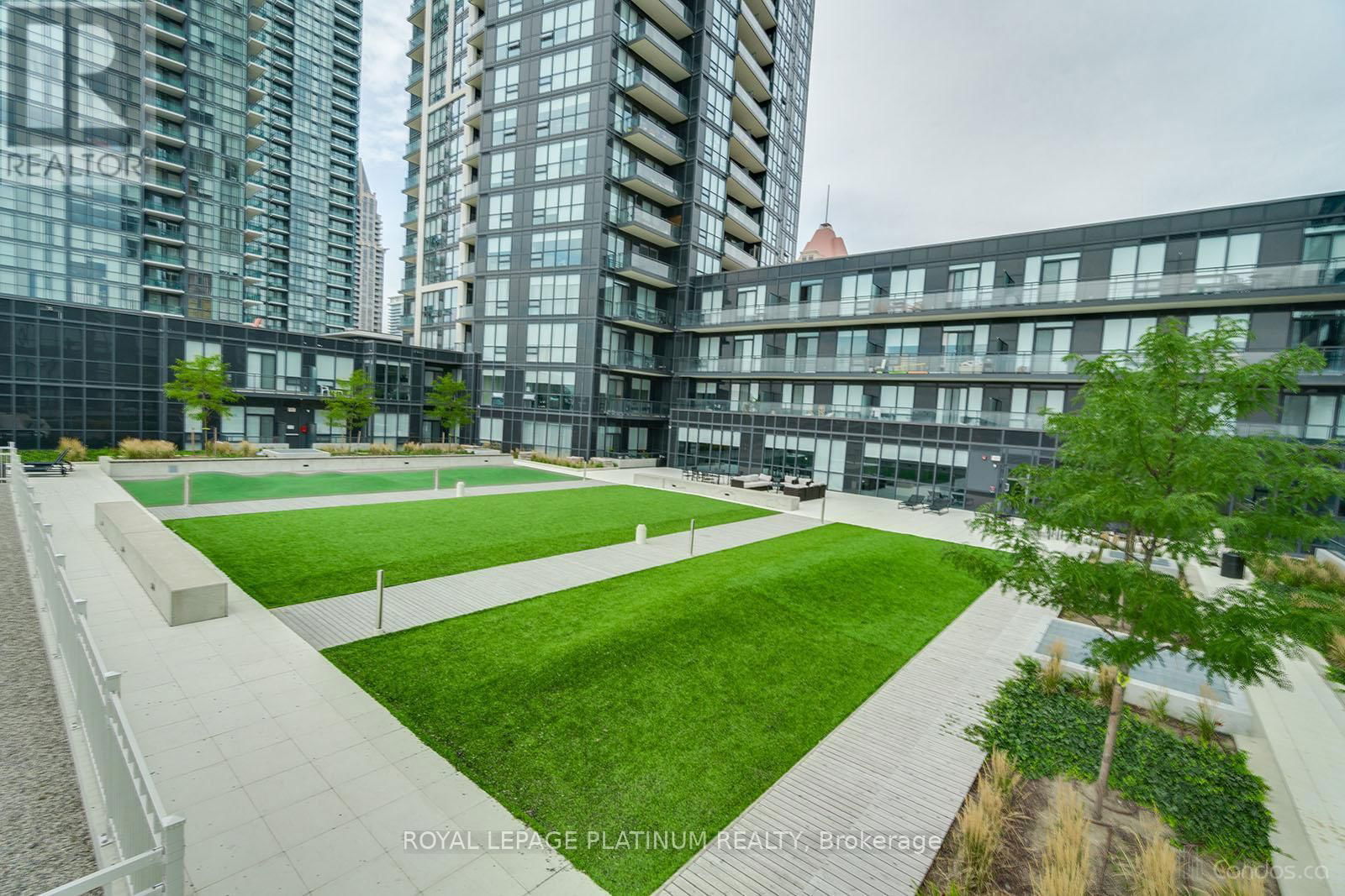 4401 - 4011 BRICKSTONE MEWS Image 26