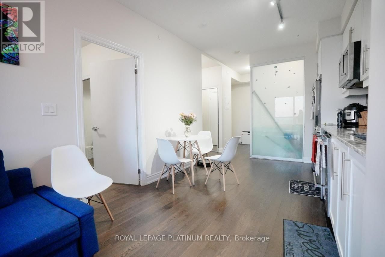 4401 - 4011 BRICKSTONE MEWS Image 8