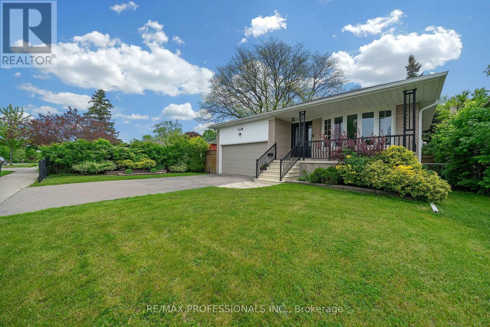 3561 HAVEN GLENN Image 2