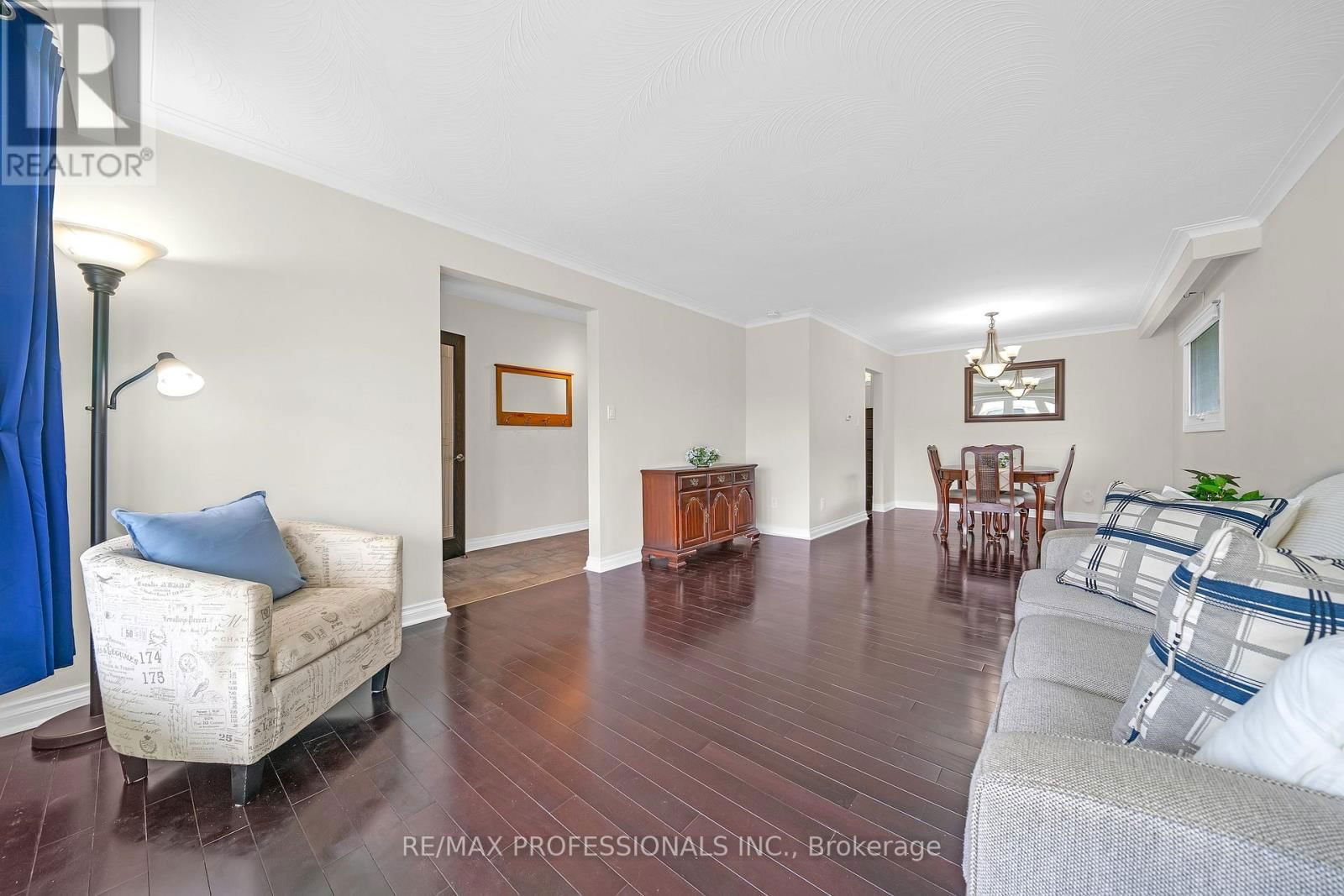 3561 HAVEN GLENN Image 46