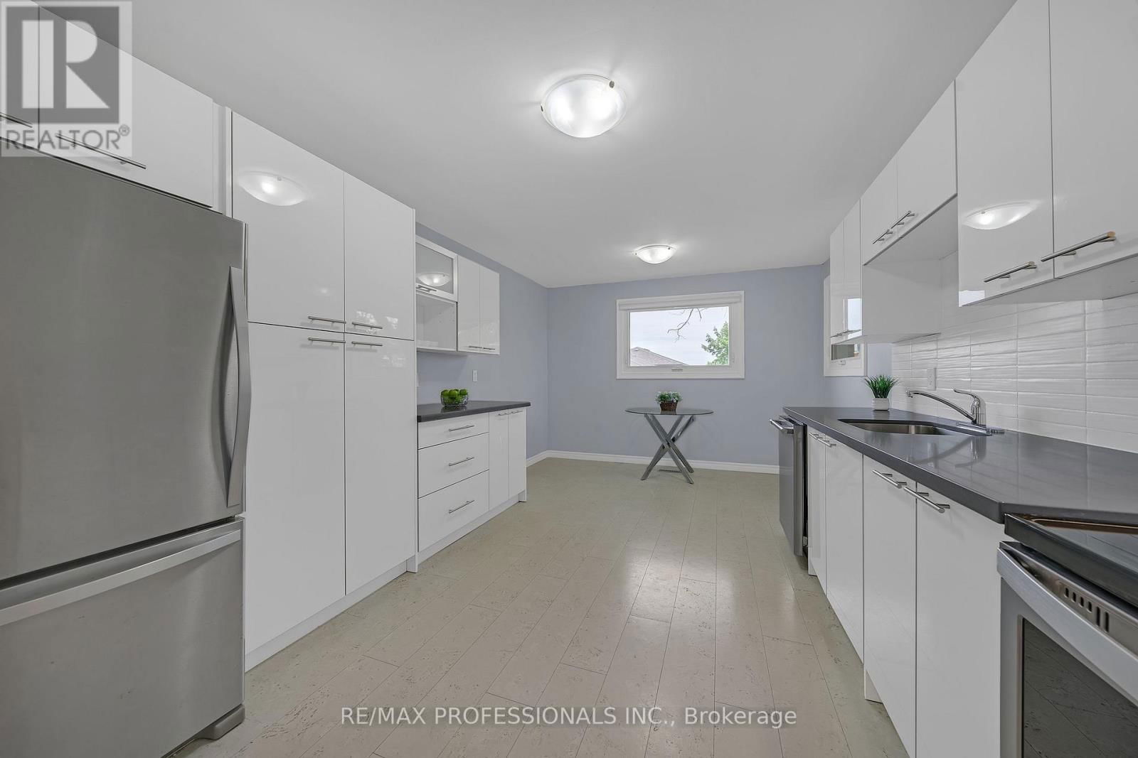3561 HAVEN GLENN Image 7