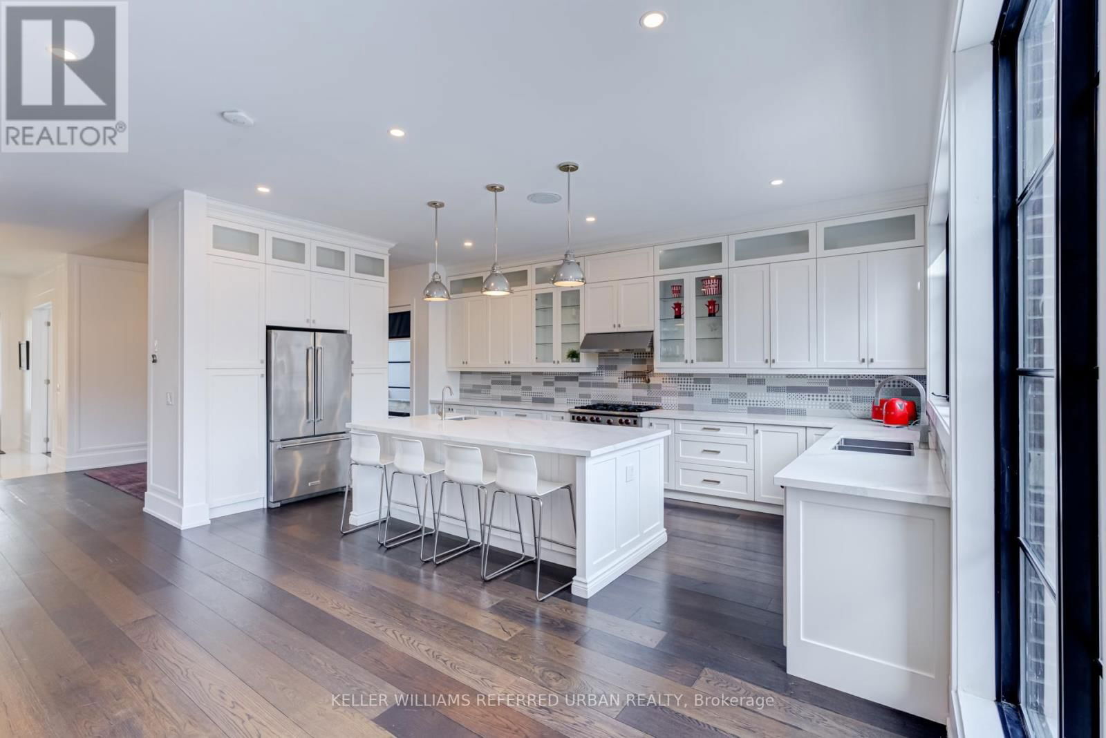 57 AMBLESIDE AVENUE Image 12