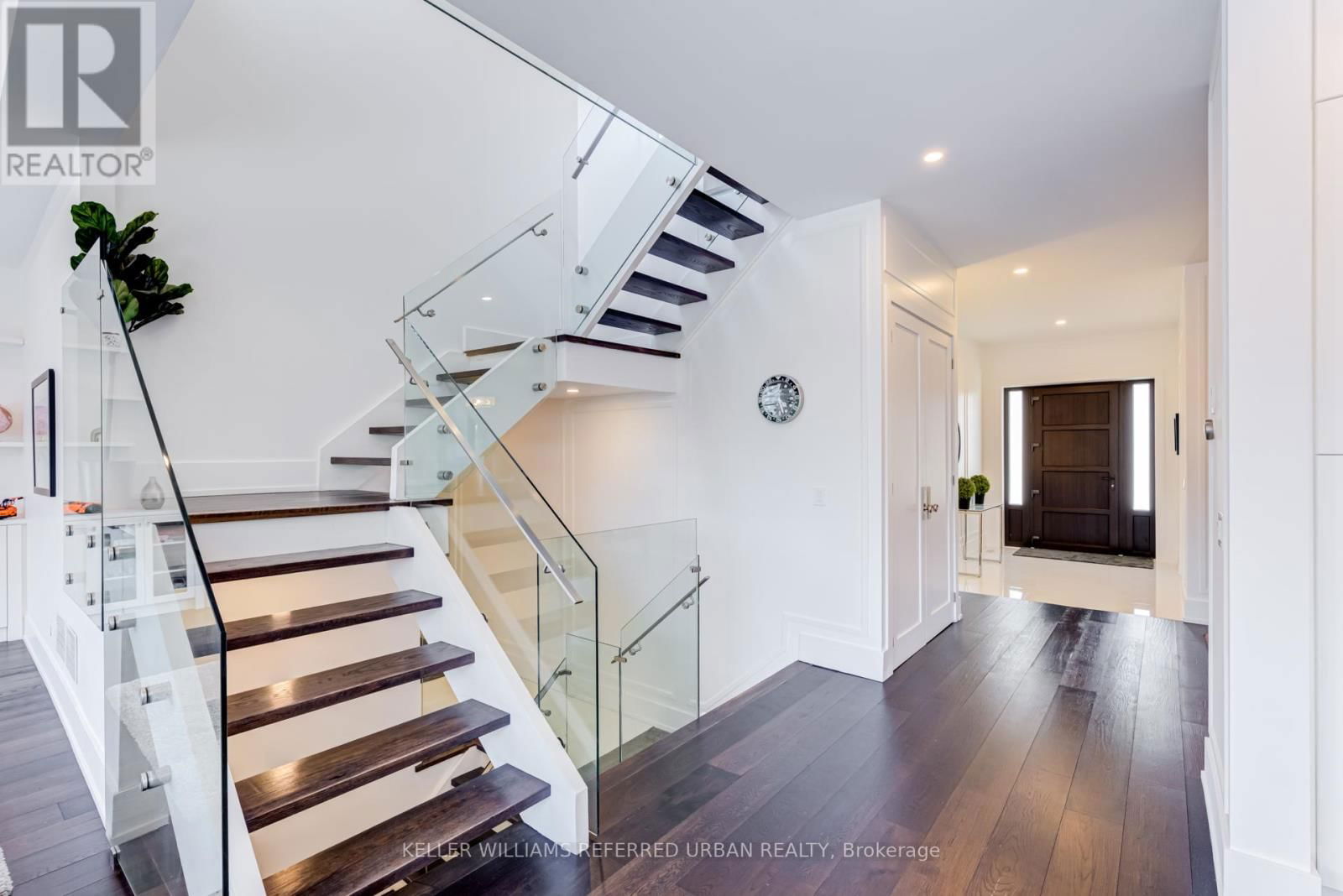 57 AMBLESIDE AVENUE Image 15