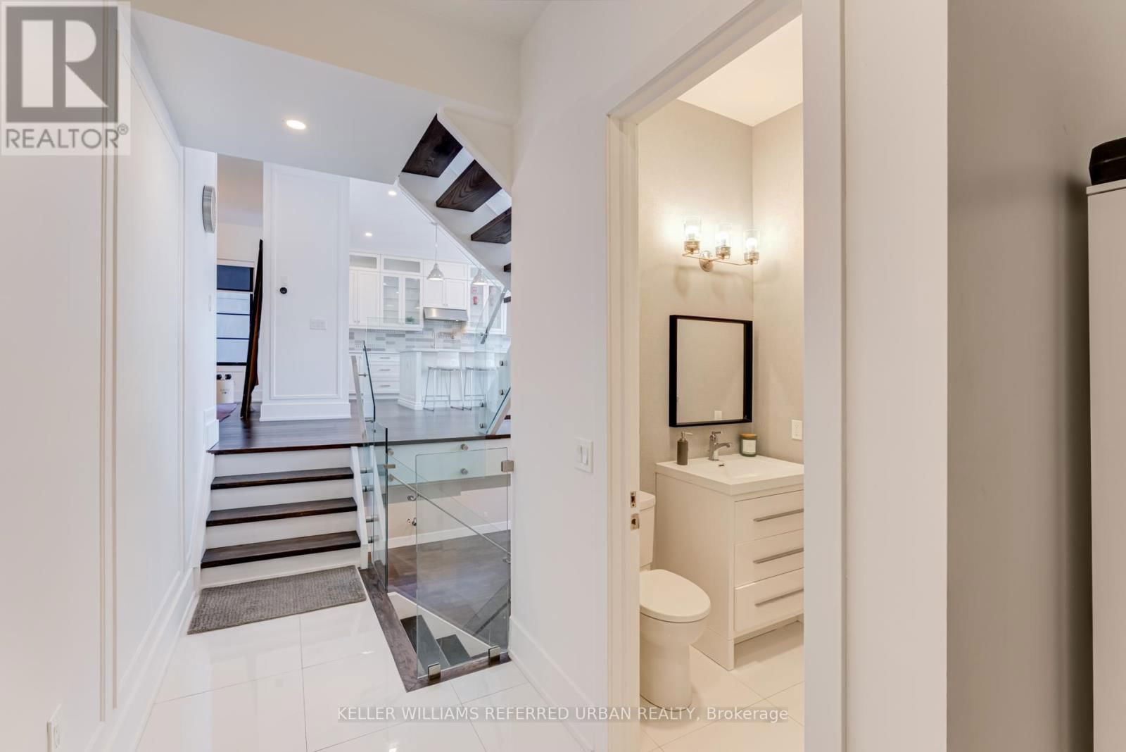 57 AMBLESIDE AVENUE Image 33