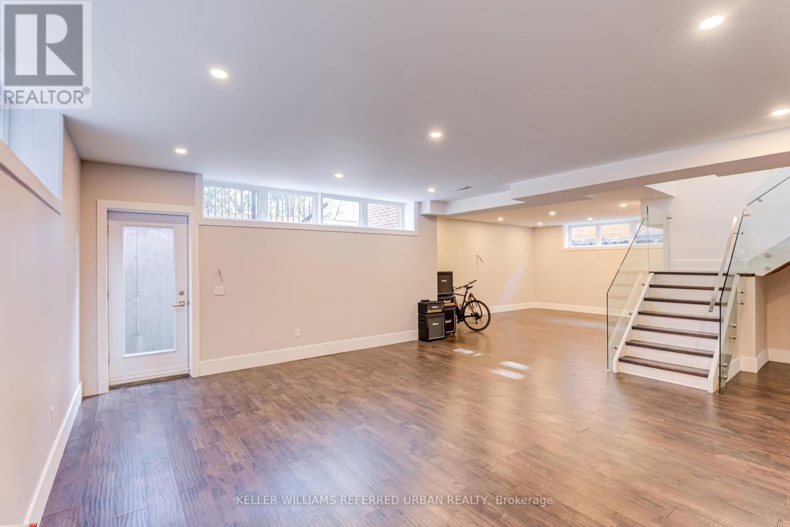 57 AMBLESIDE AVENUE Image 38