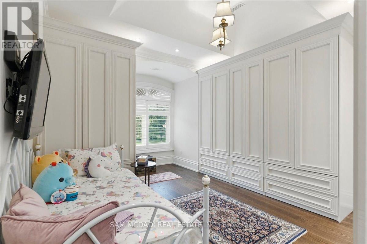 883 PARKLAND AVENUE Image 29