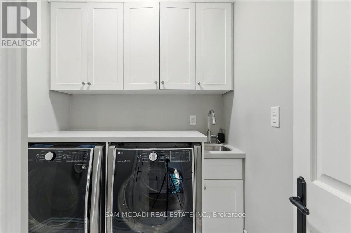 883 PARKLAND AVENUE Image 33
