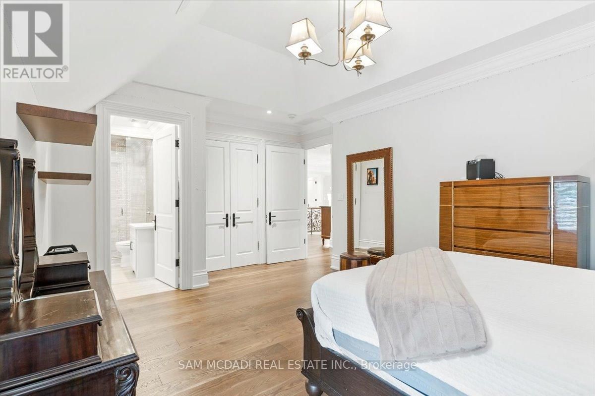 883 PARKLAND AVENUE Image 35