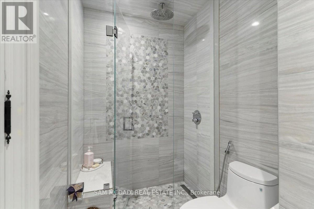 883 PARKLAND AVENUE Image 40