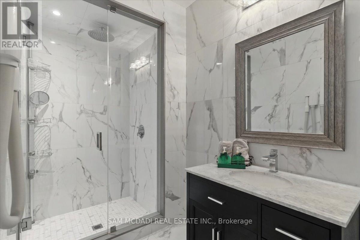 883 PARKLAND AVENUE Image 43