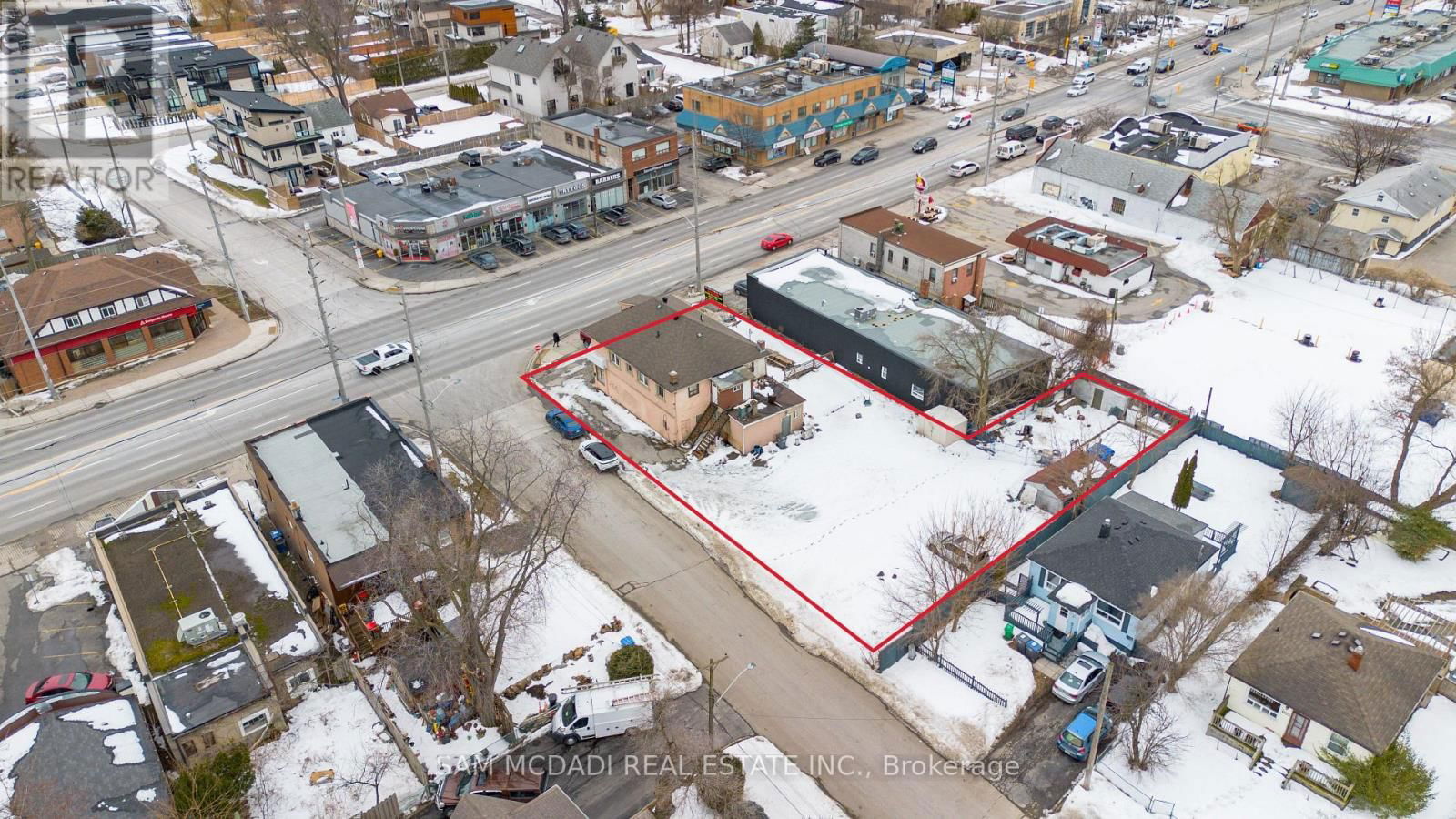 733-735 LAKESHORE ROAD EAST Image 14