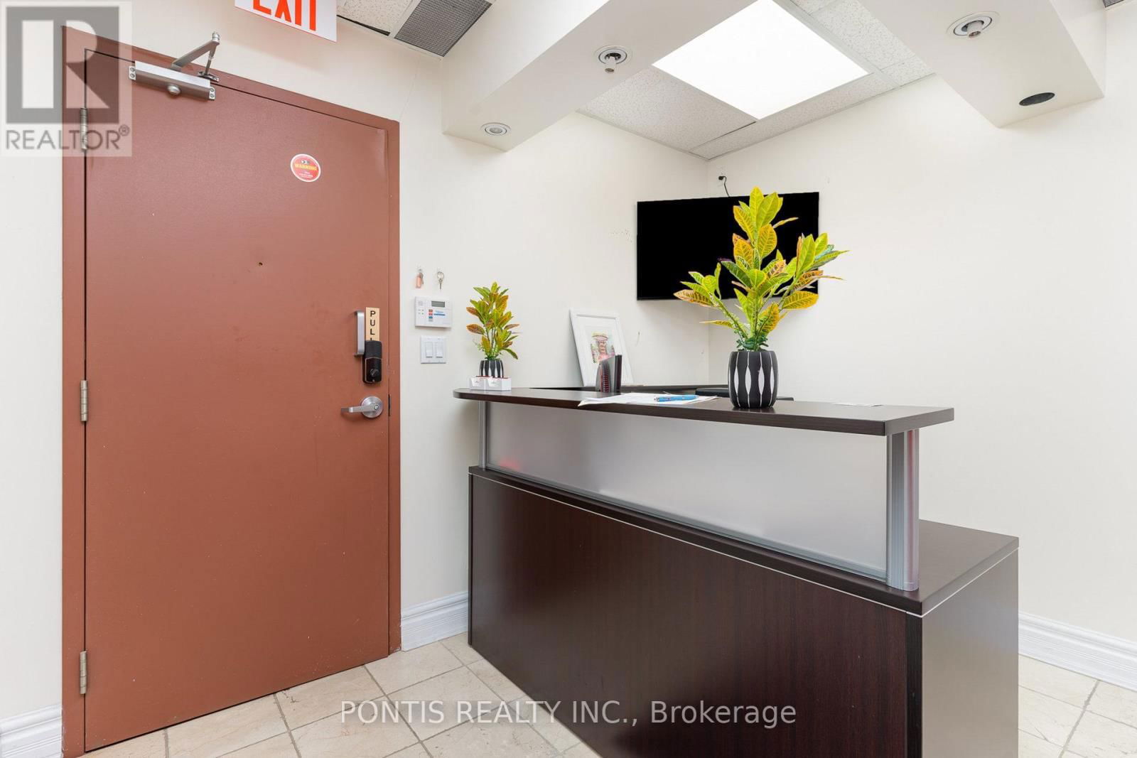 205 - 4515 EBENEZER ROAD Image 4