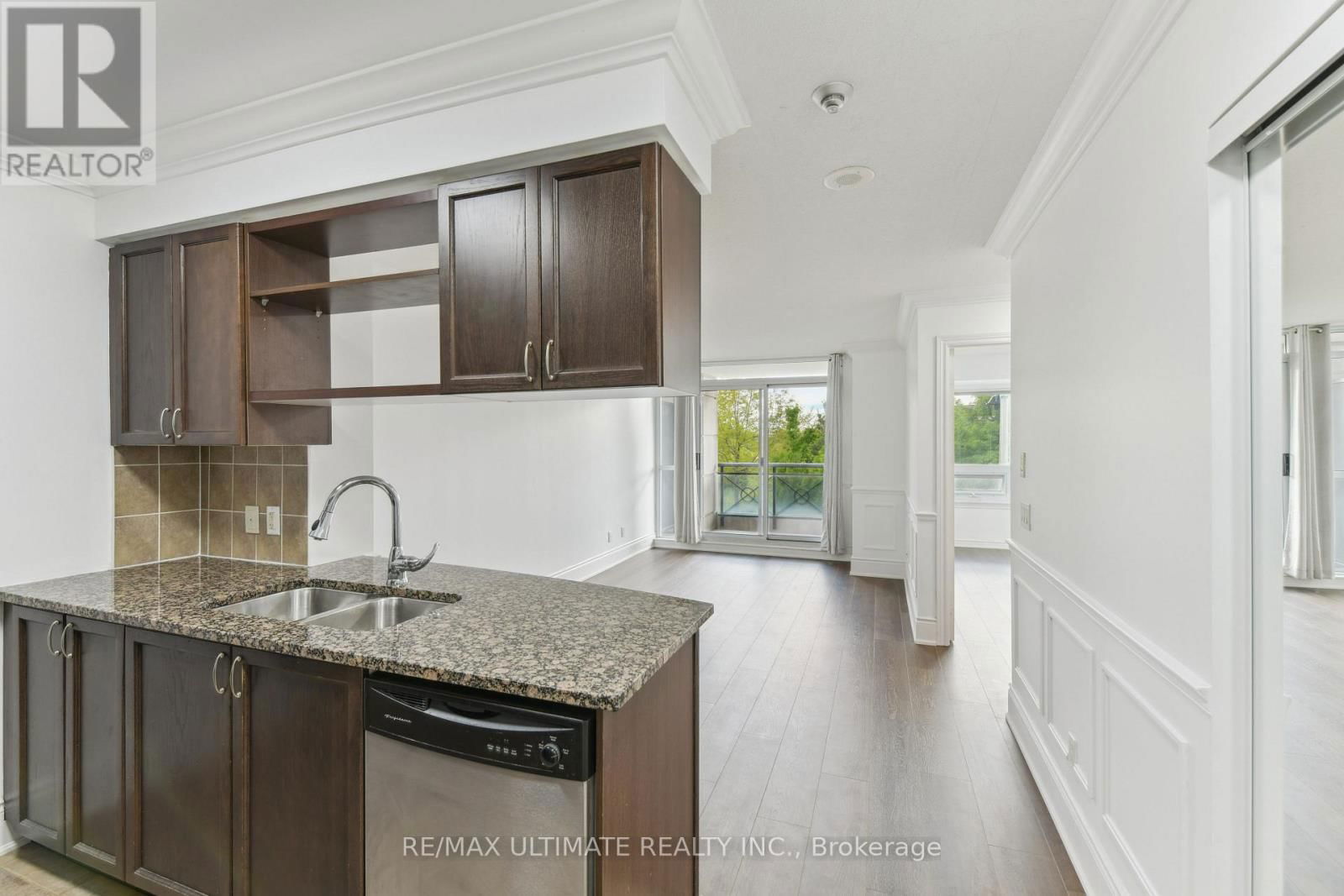 202 - 2325 CENTRAL PARK DRIVE Image 13