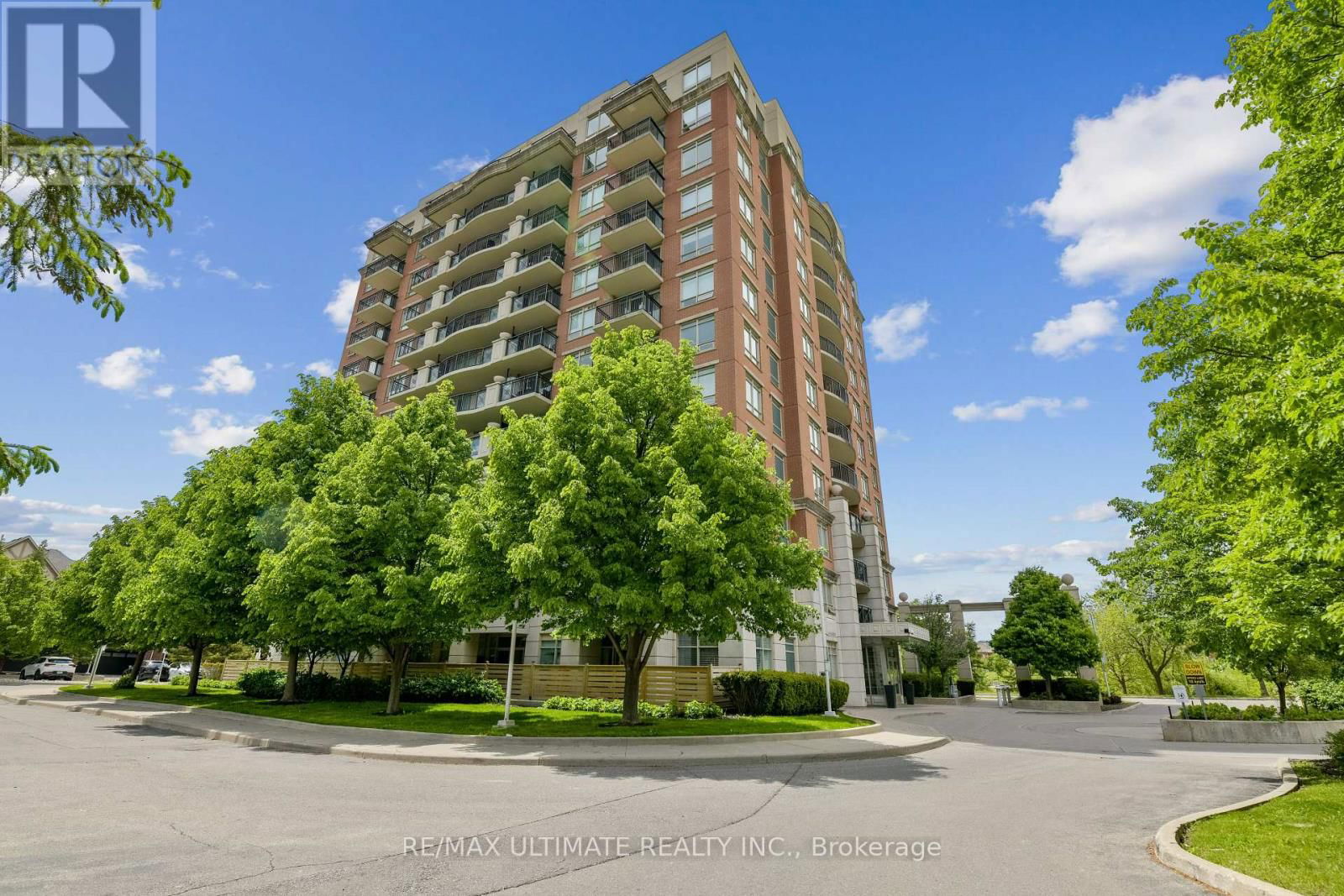 202 - 2325 CENTRAL PARK DRIVE Image 2