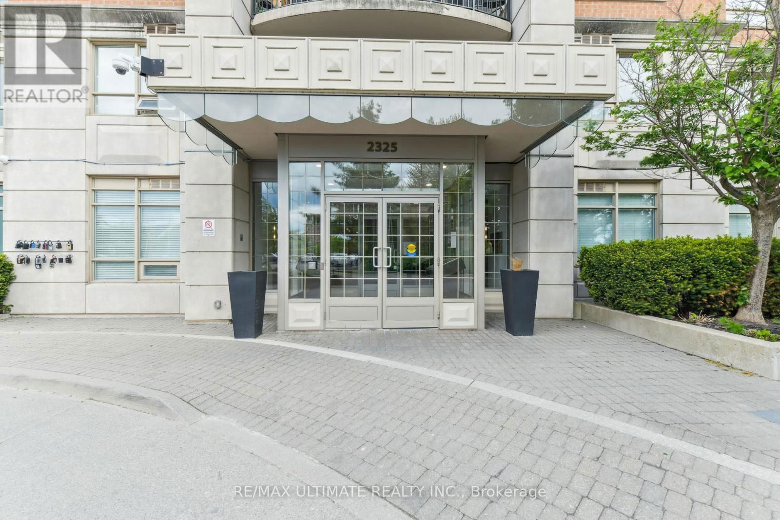 202 - 2325 CENTRAL PARK DRIVE Image 7